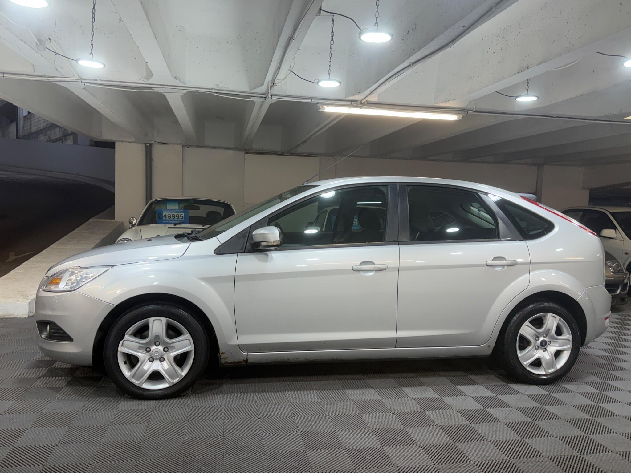 Ford Focus - Image 2