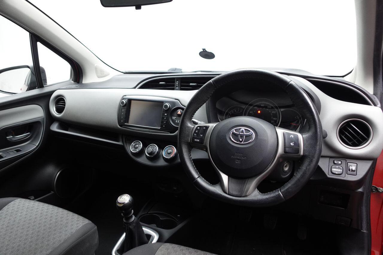 Toyota Yaris - Image 15