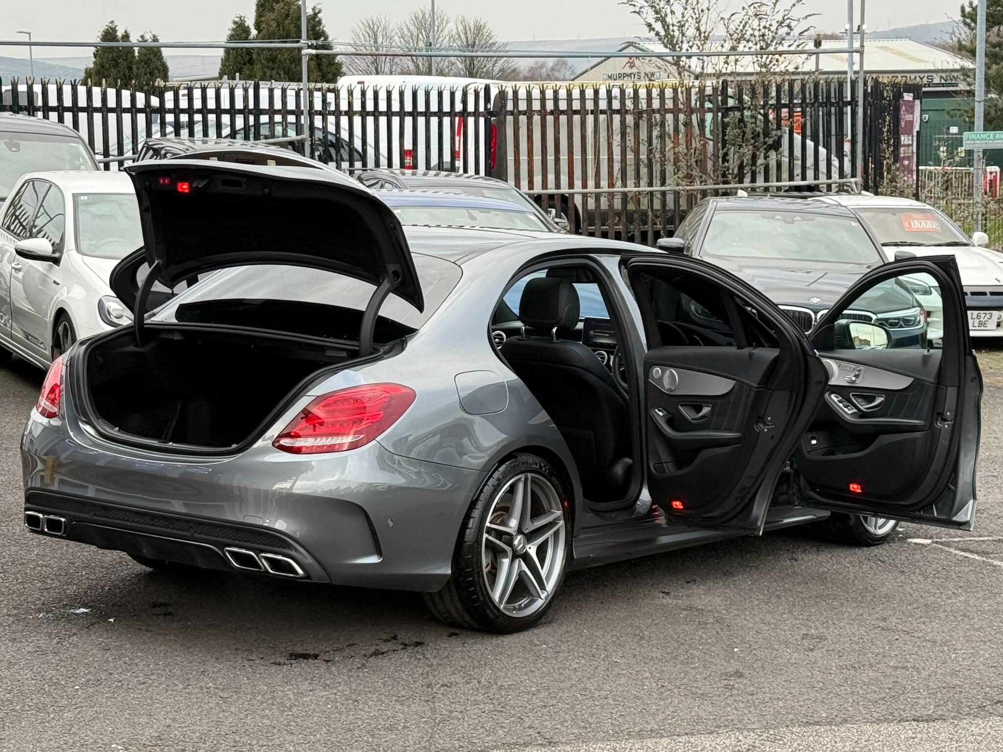 Mercedes C Class - Image 2