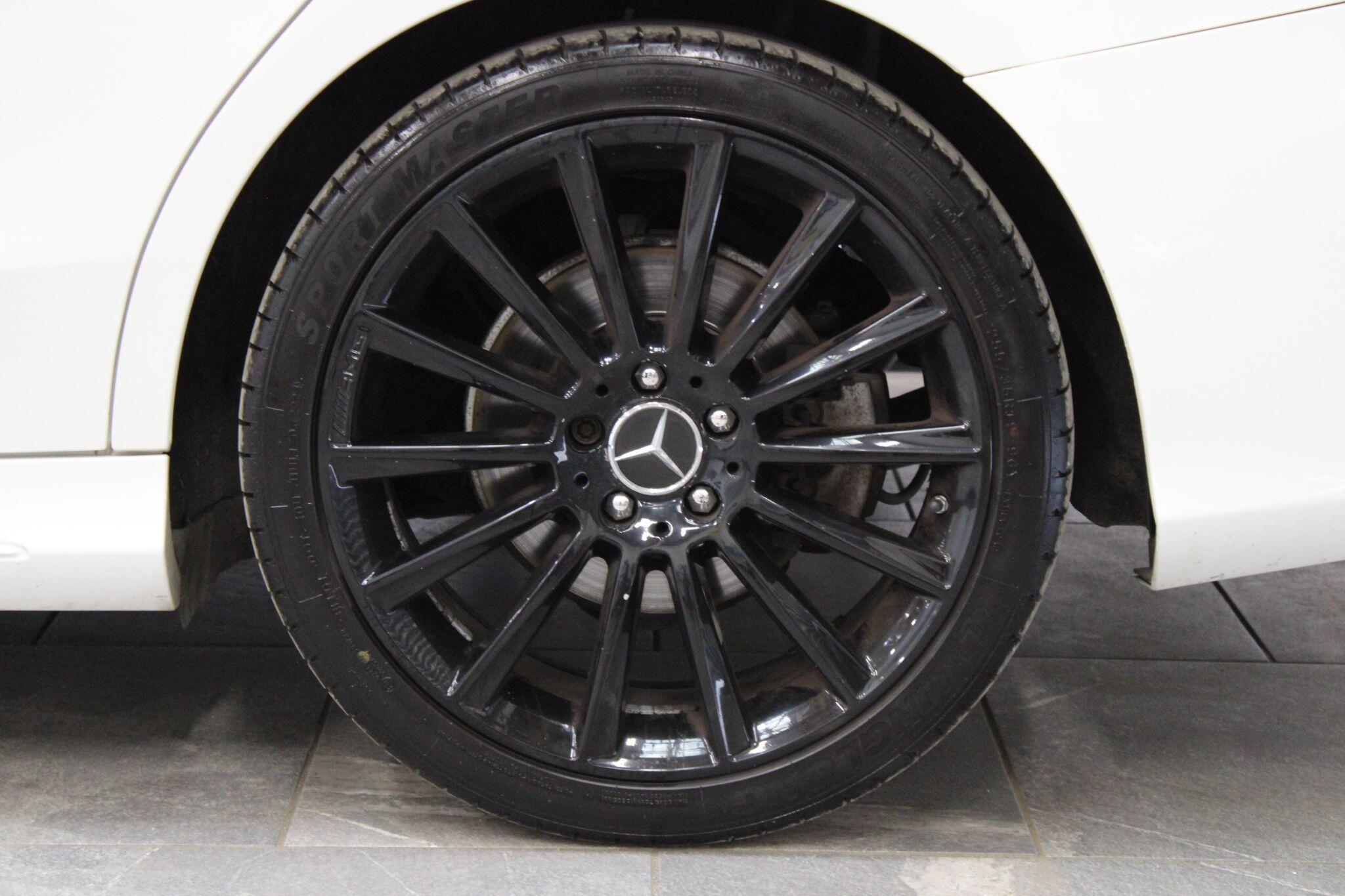 Mercedes C Class - Image 23