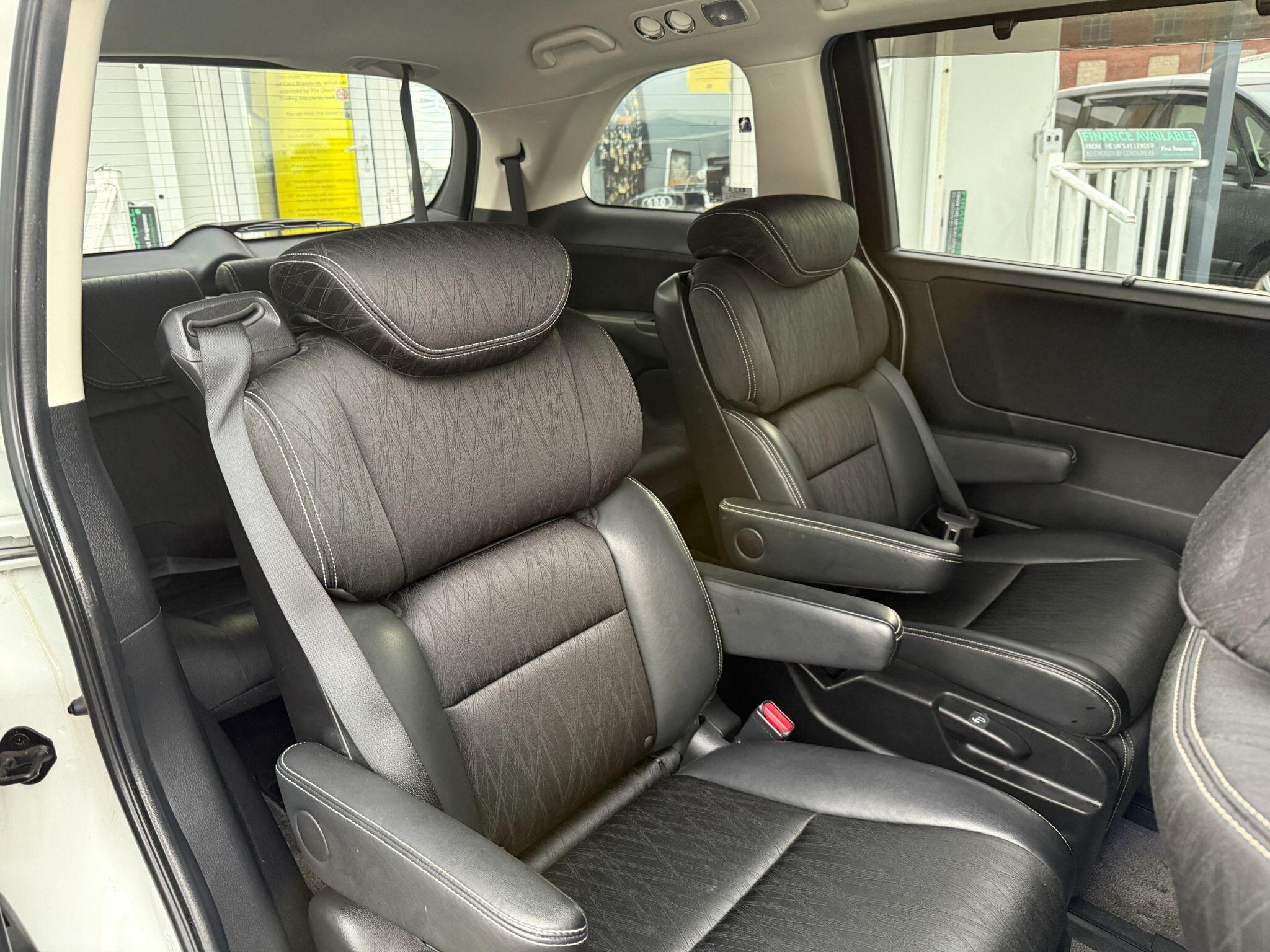 Honda Odyssey - Image 4