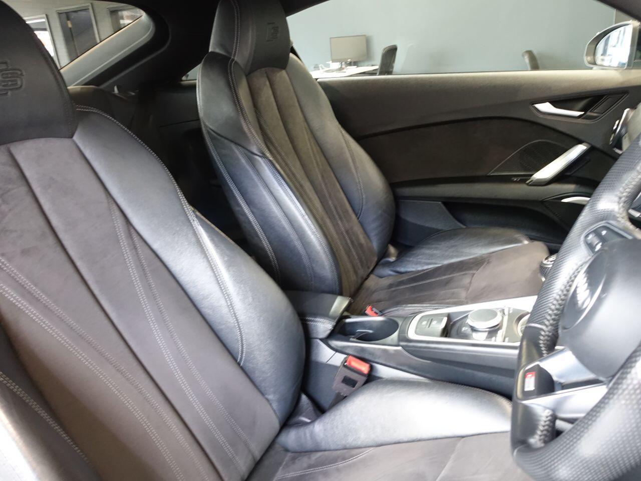 Audi TT - Image 13