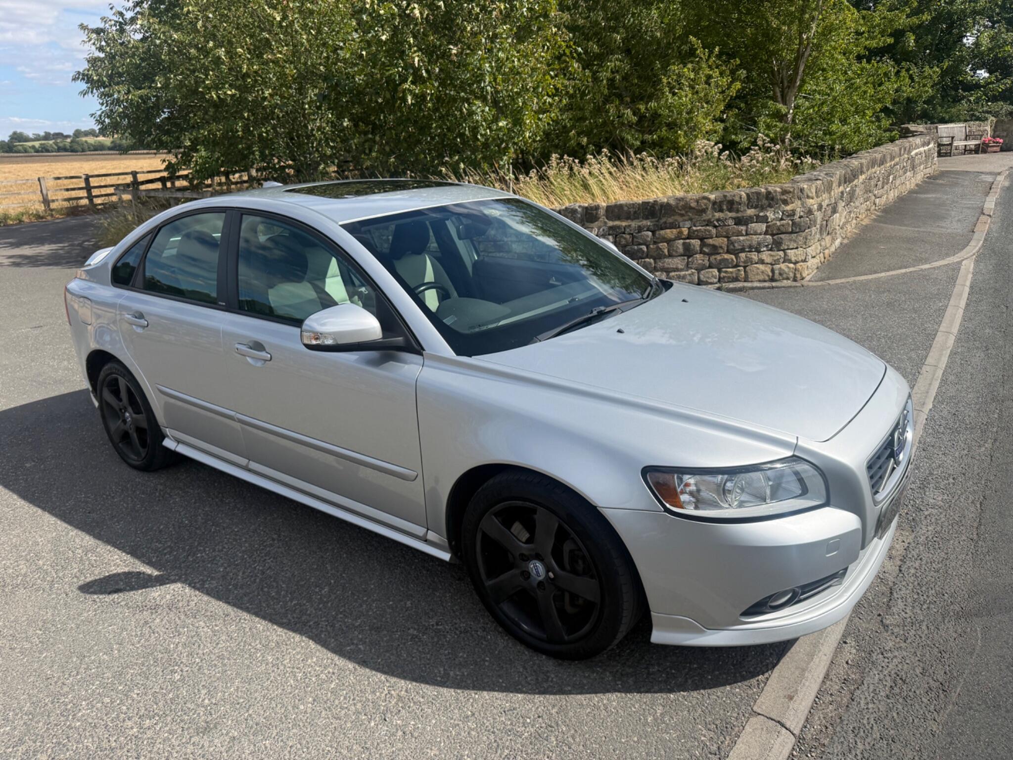 Volvo S40 - Image 5