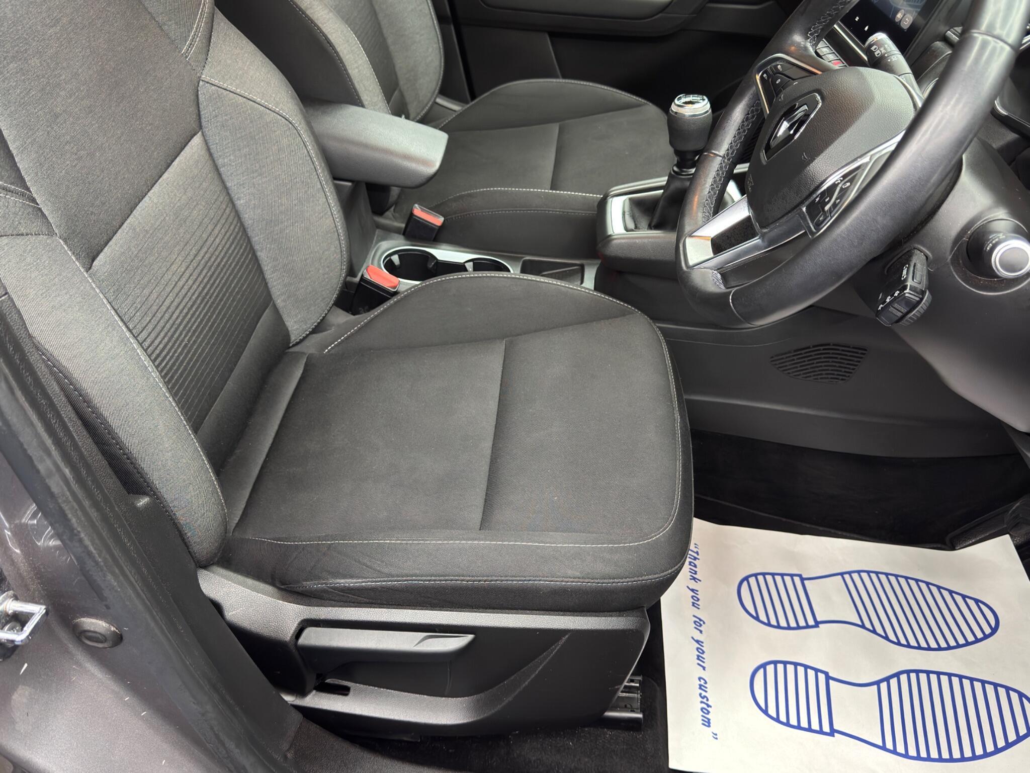 Renault Captur - Image 13