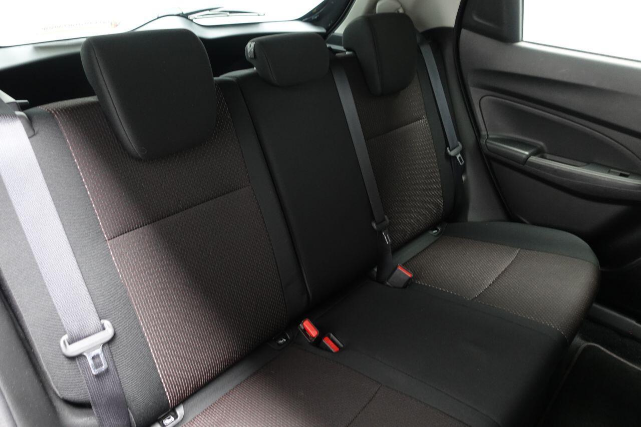 Suzuki Swift - Image 14