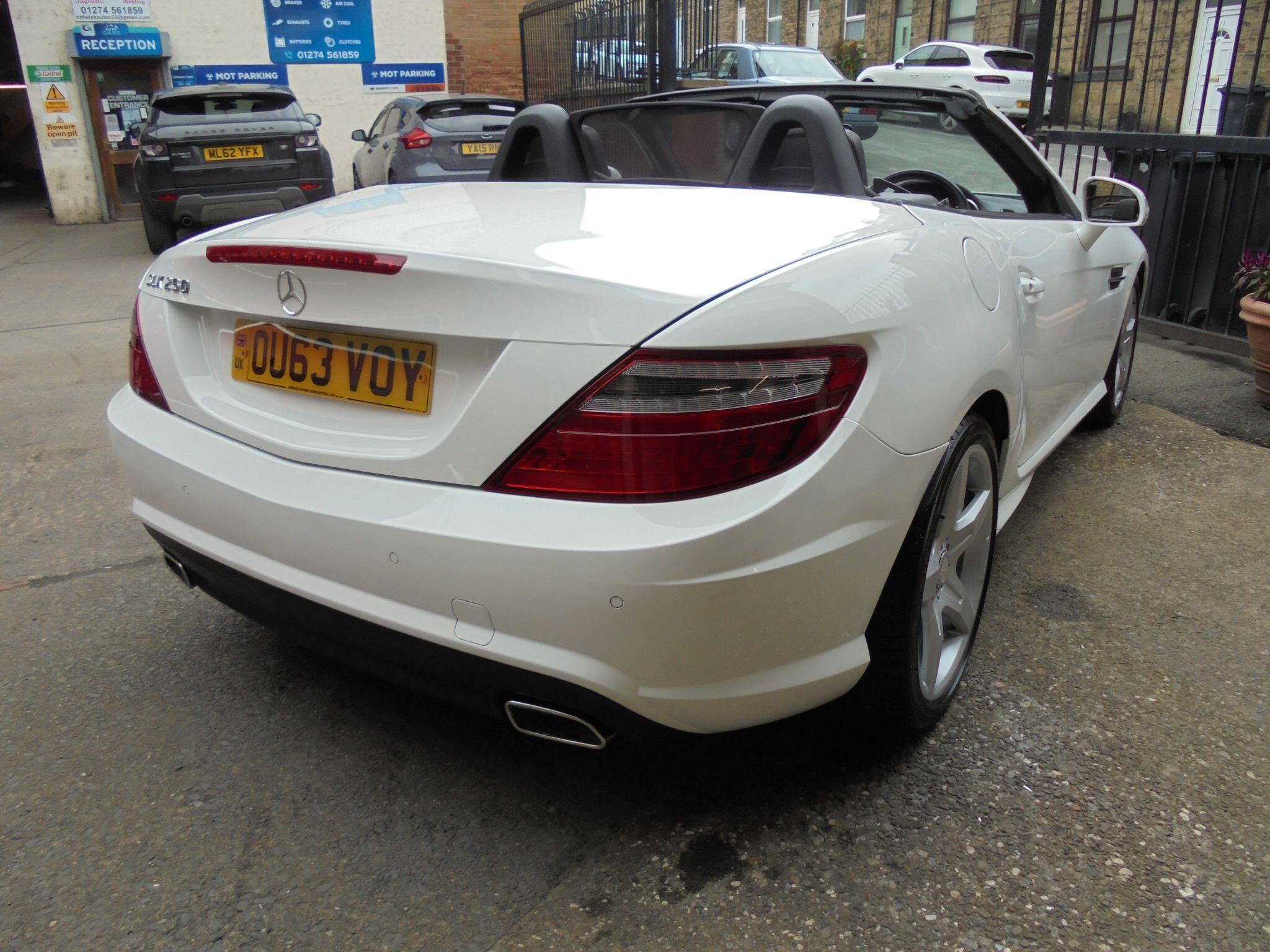 Mercedes SLK - Image 6