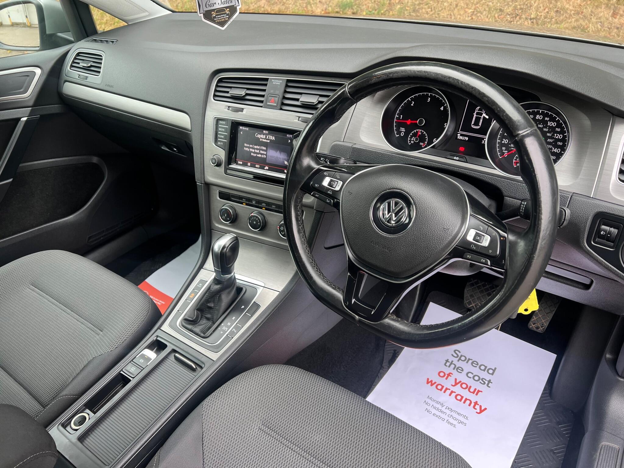 Volkswagen Golf - Image 14