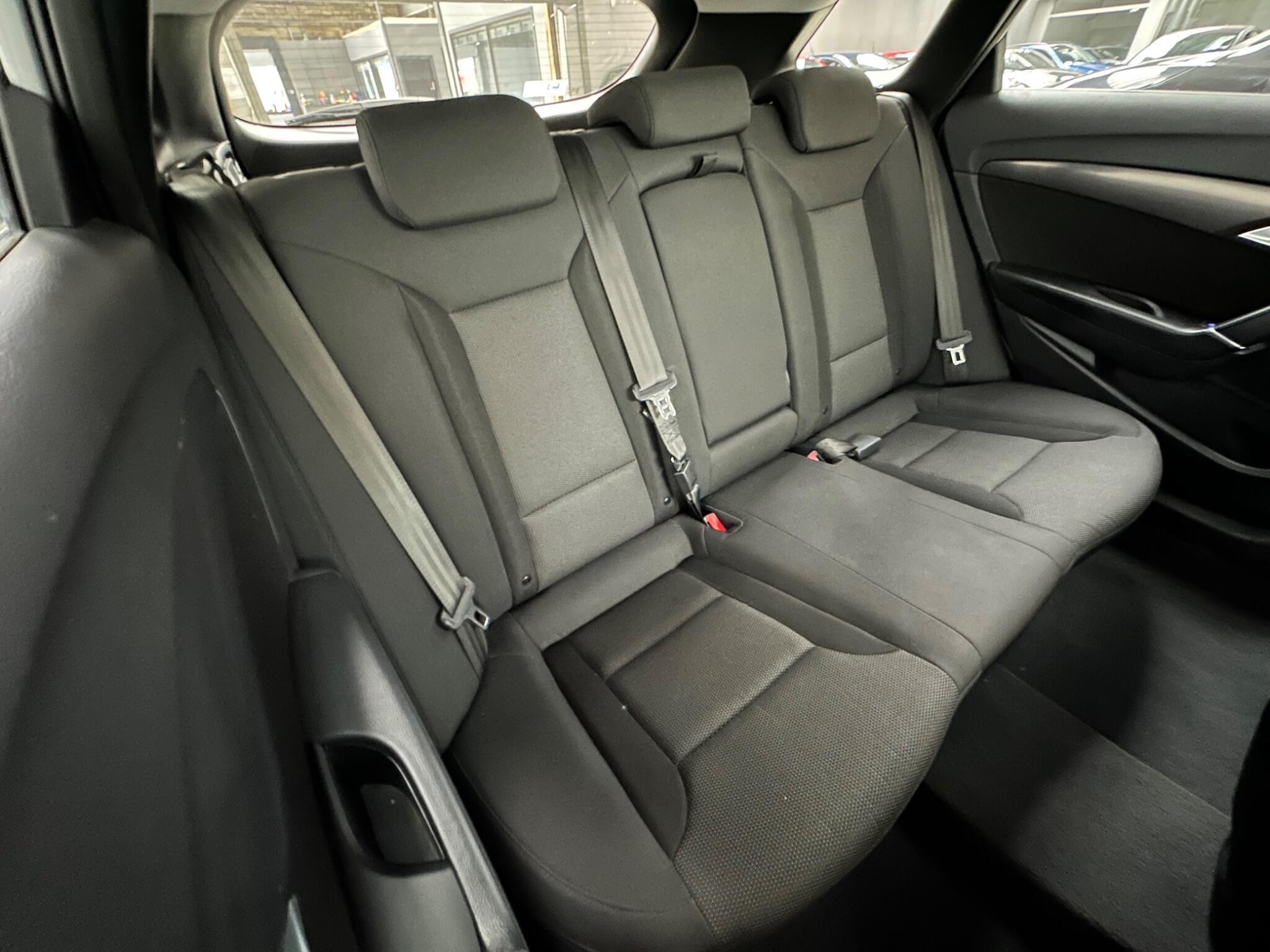 Hyundai i40 - Image 10