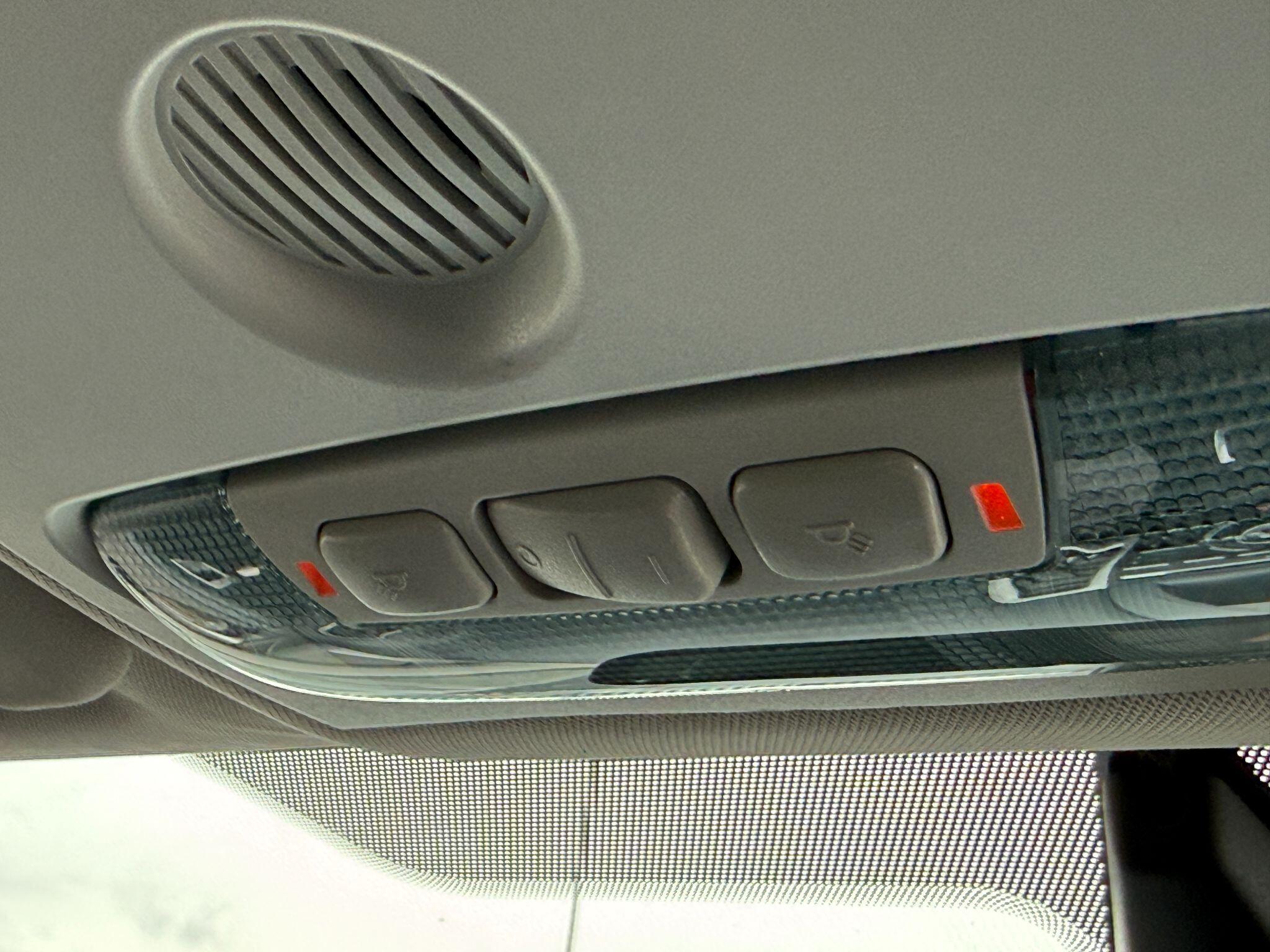 Ford Fiesta - Image 59