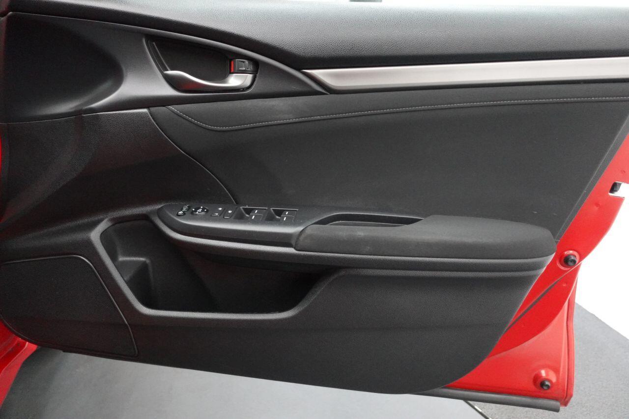 Honda Civic - Image 17