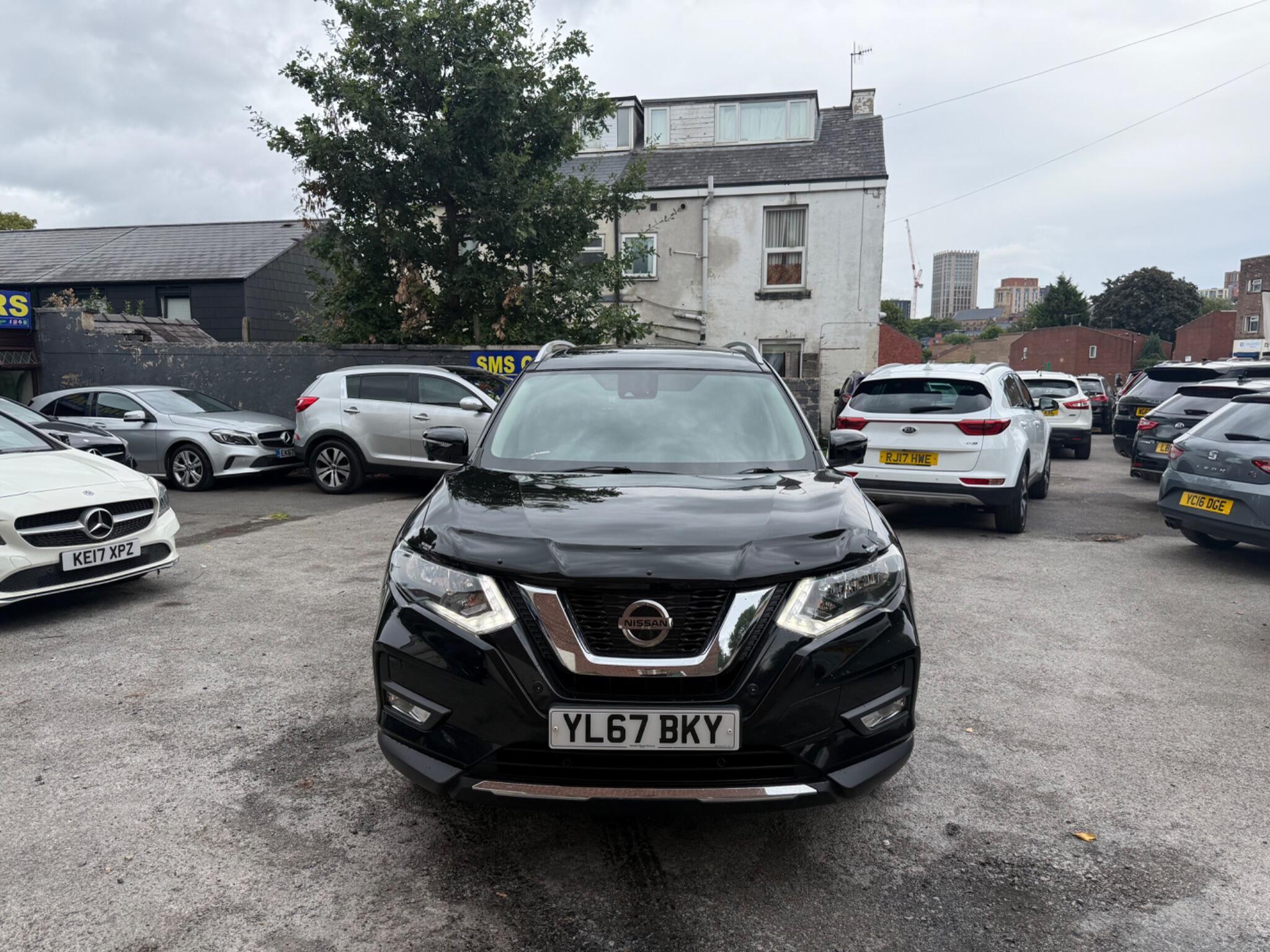 Nissan X-Trail - Image 2