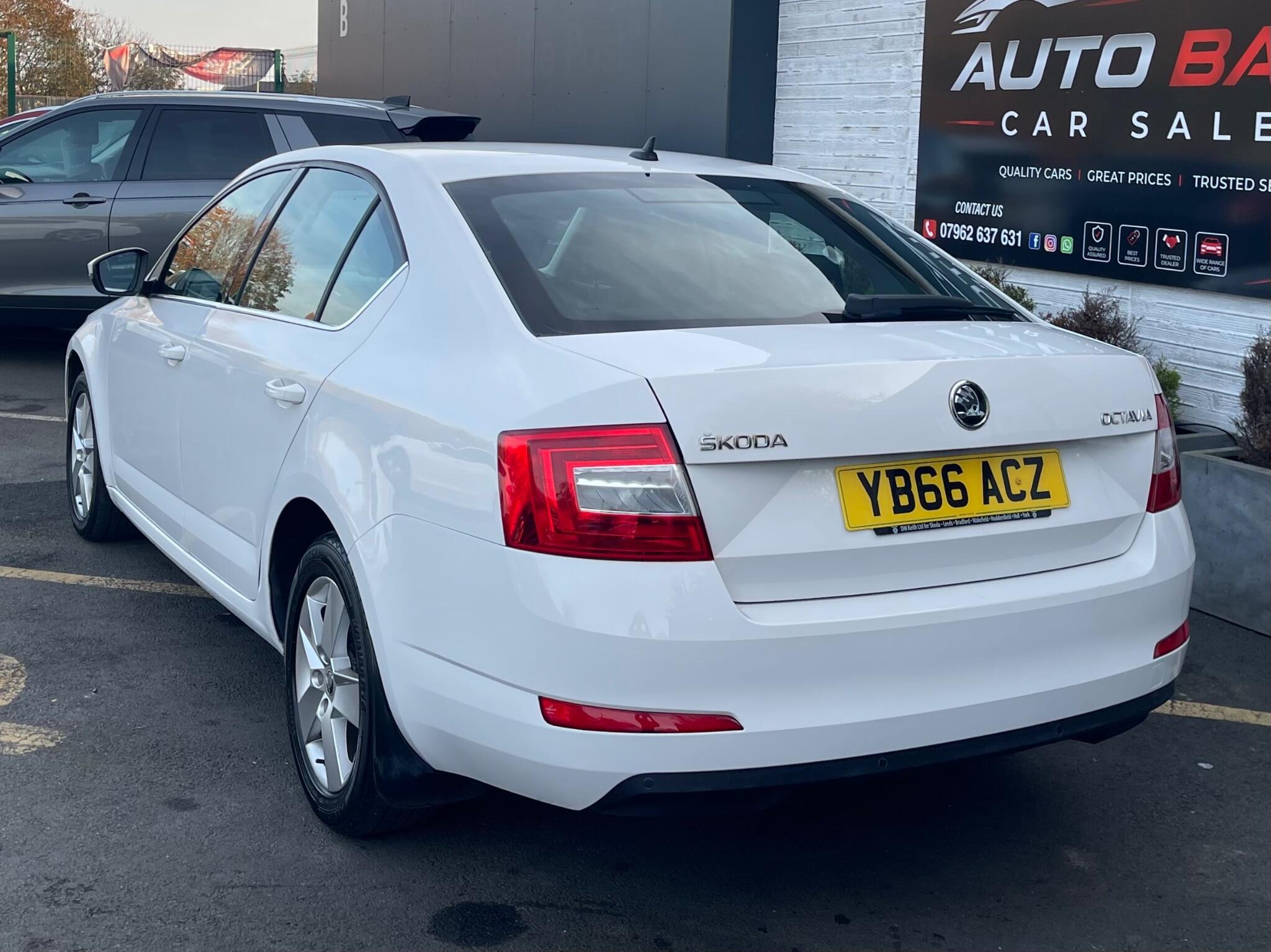 Skoda Octavia - Image 12