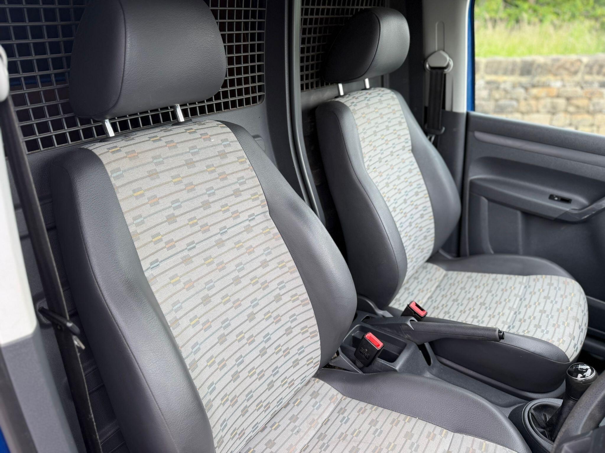 Volkswagen Caddy - Image 20