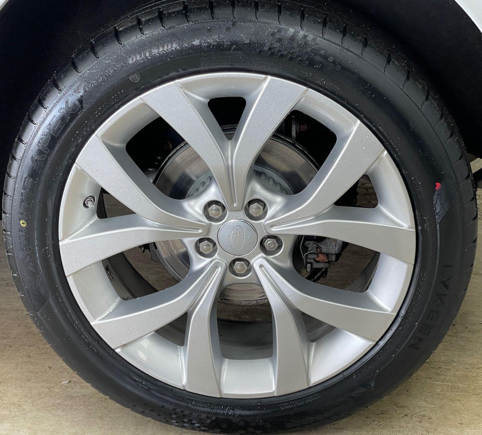 Land Rover DISCOVERY SPORT - Image 15
