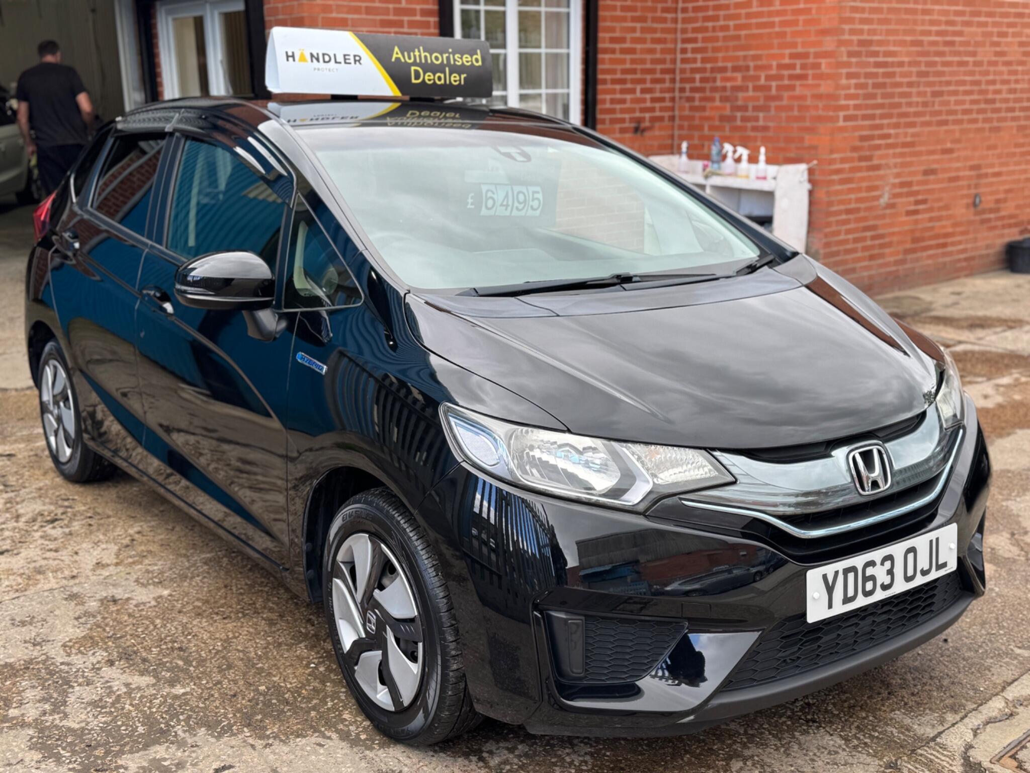 Honda FIT - Image 2