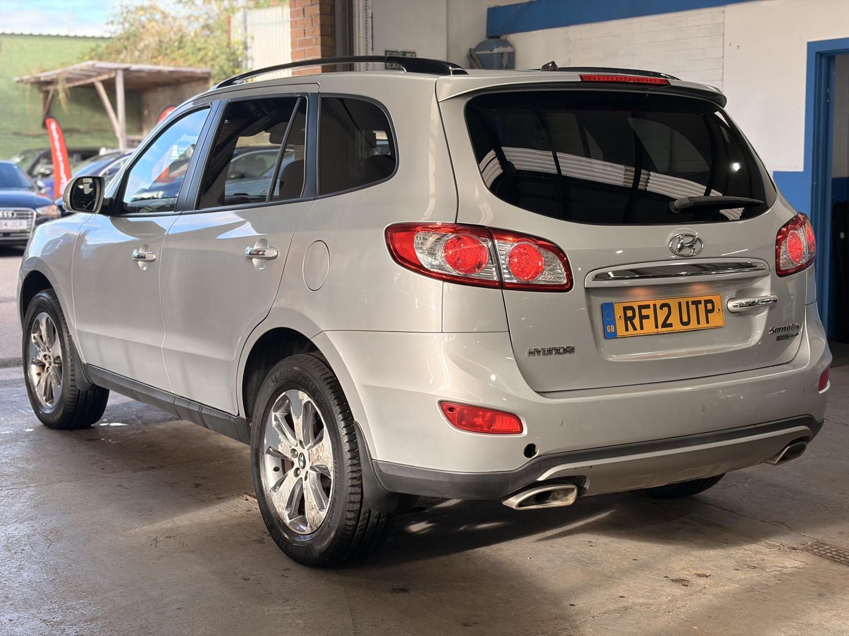 Hyundai Santa Fe - Image 4
