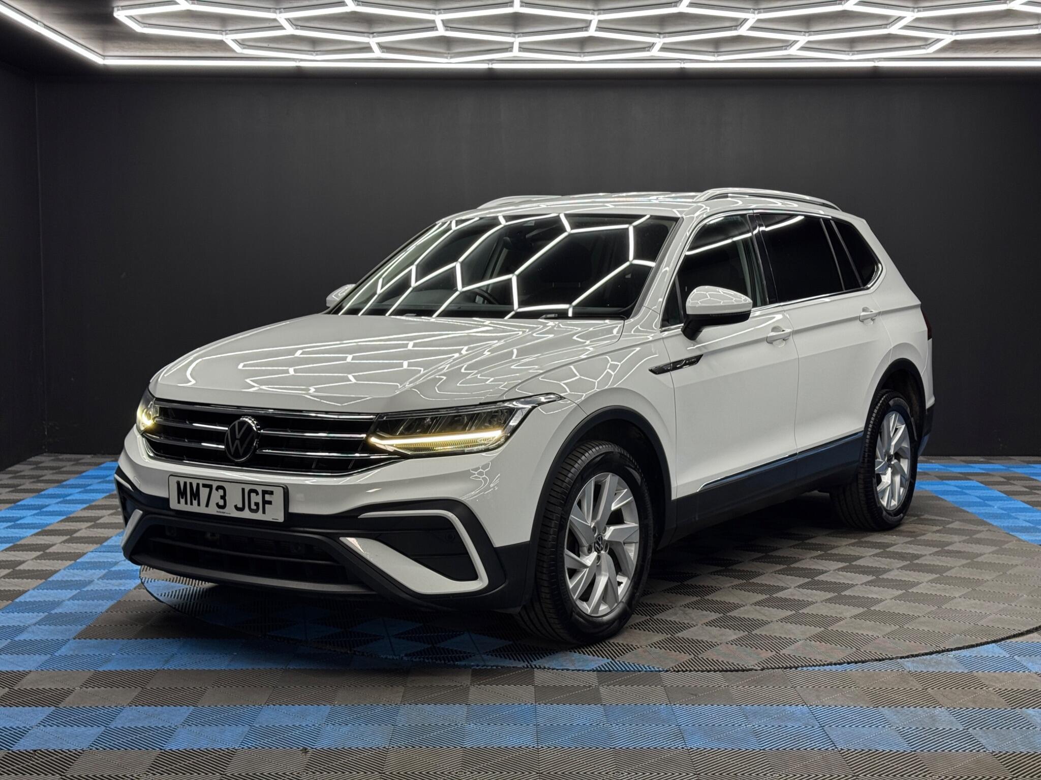 Volkswagen Tiguan Allspace - Image 3