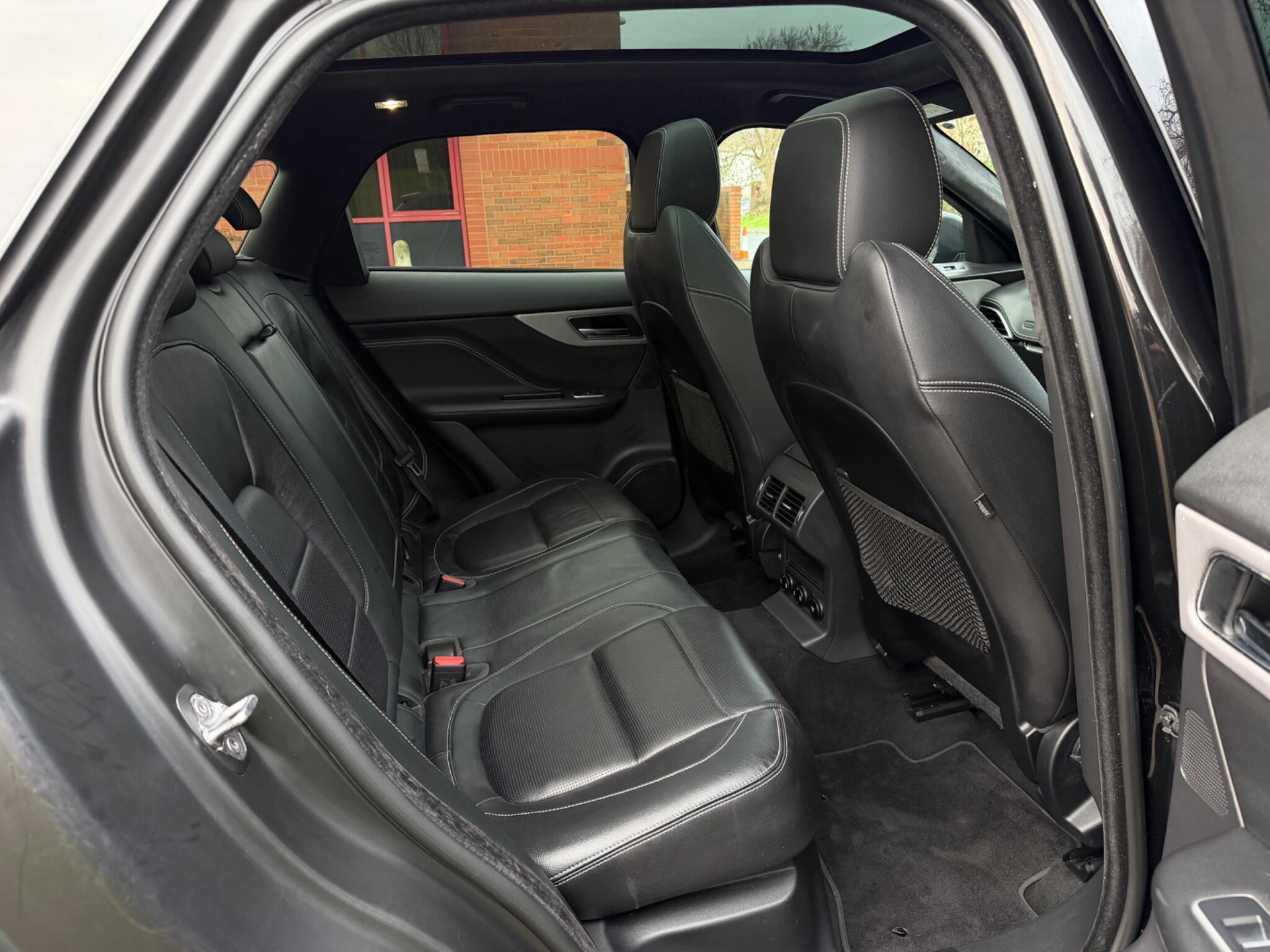 Jaguar F-Pace - Image 52