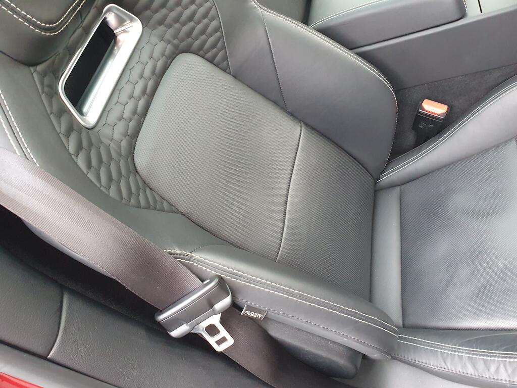 Jaguar F-Type - Image 36