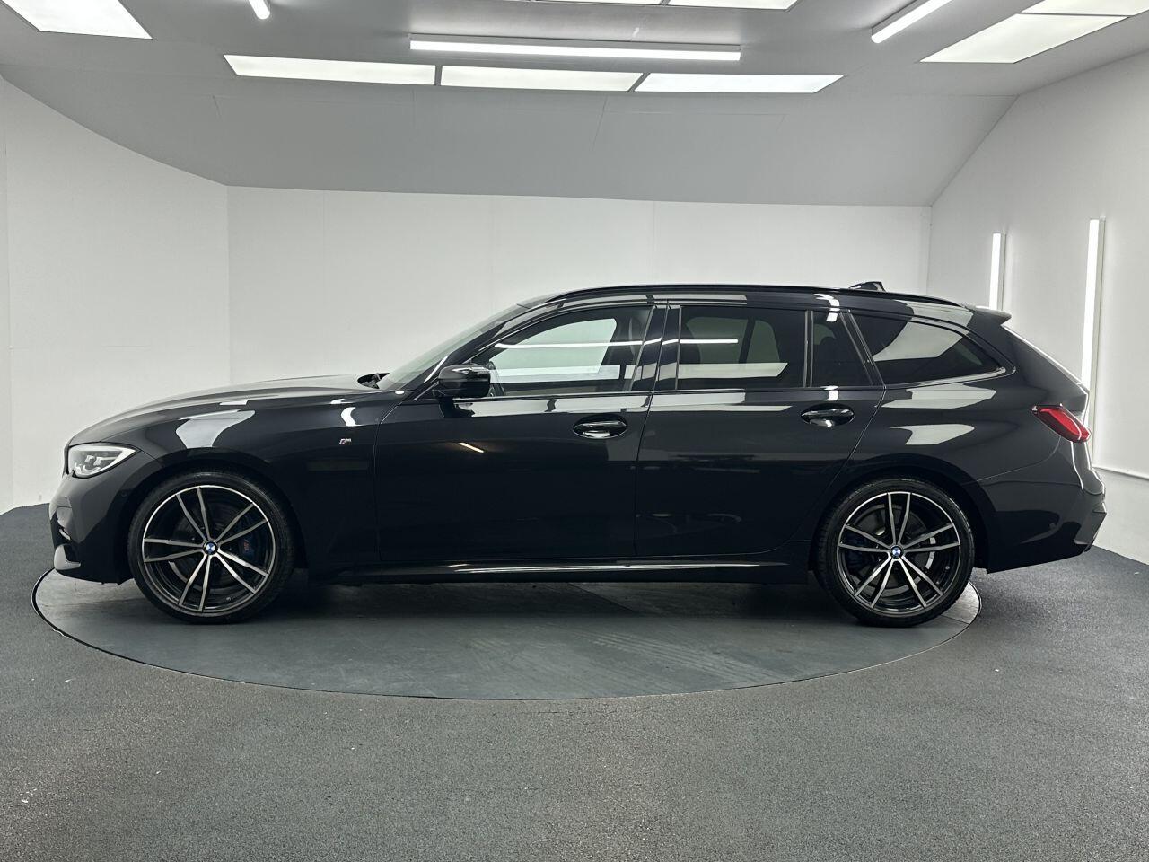 BMW 3 Series - Image 7