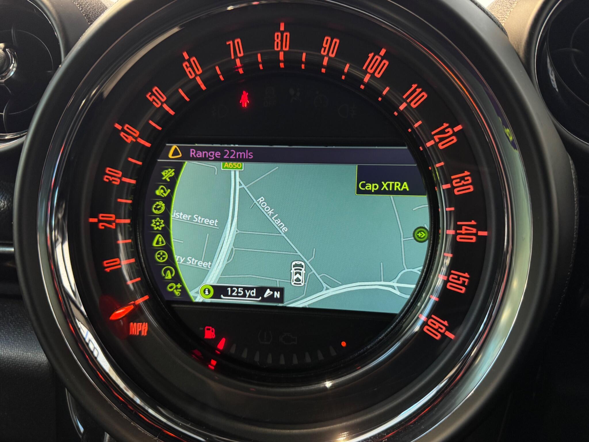 MINI Paceman - Image 13