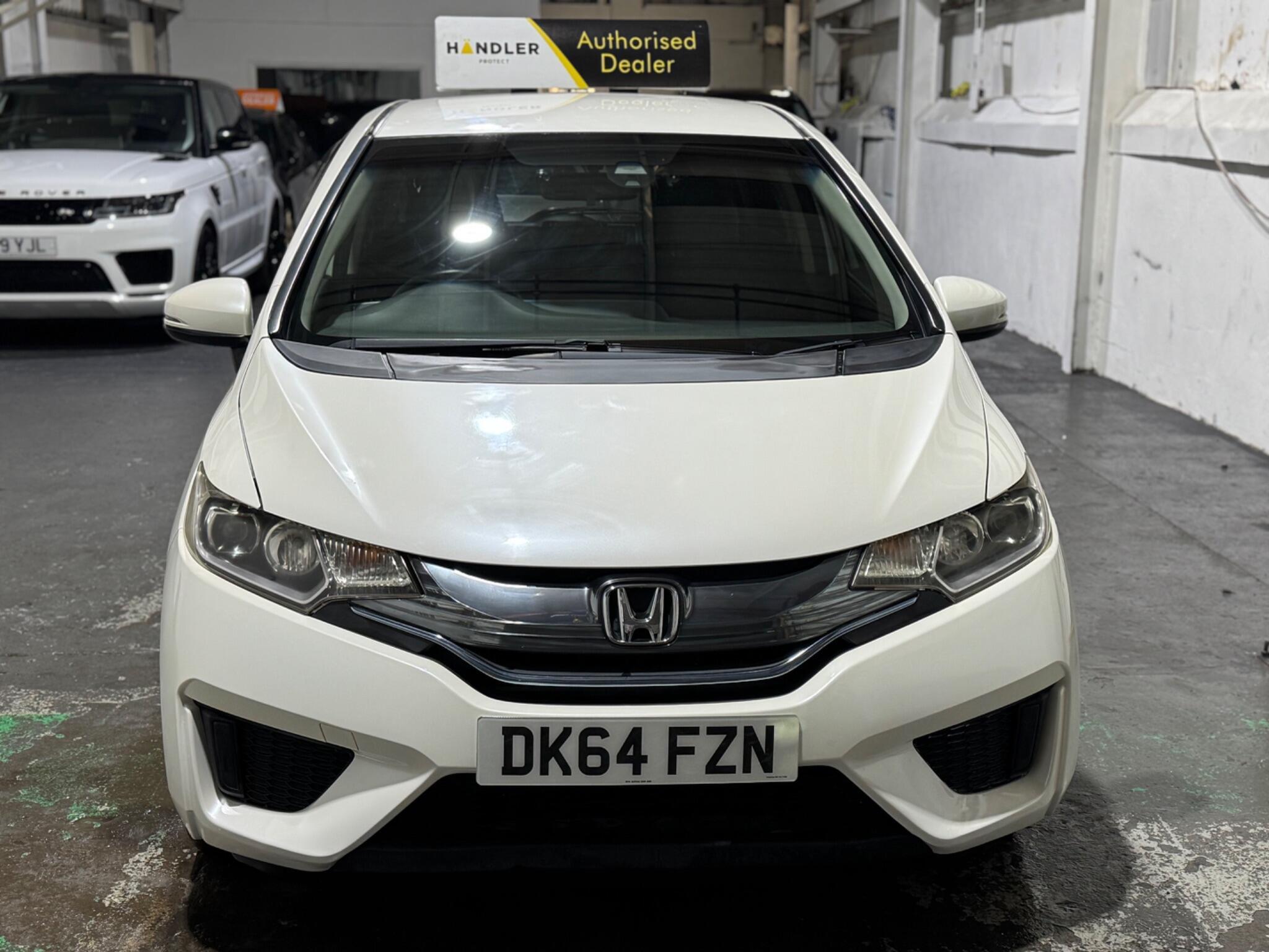 Honda FIT - Image 24