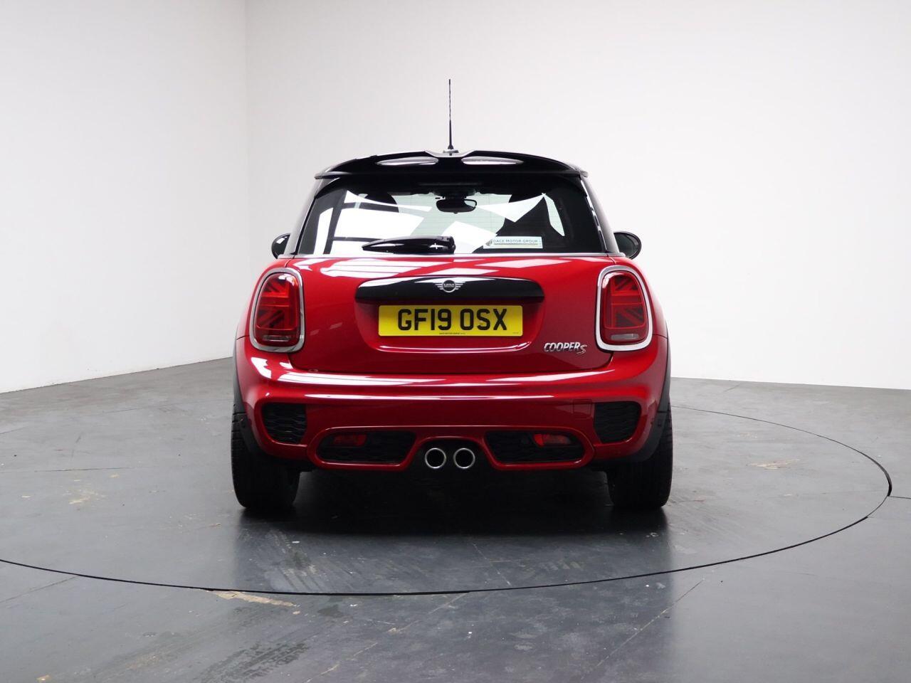 MINI Hatch - Image 11