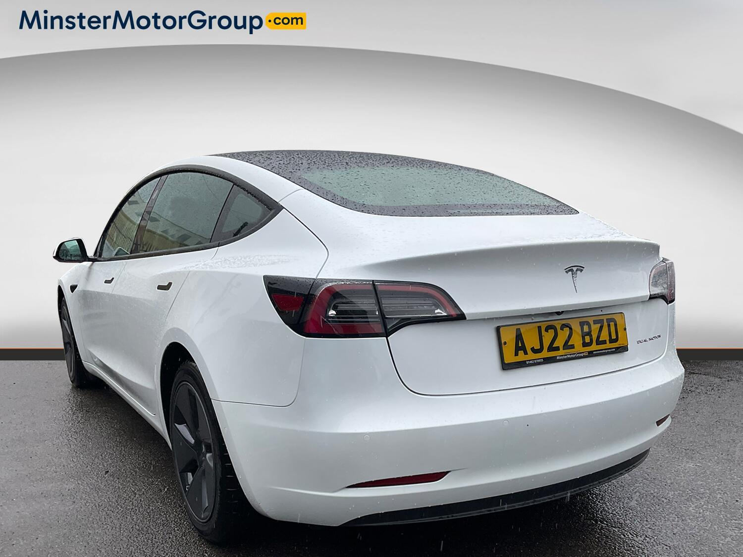 Tesla Model 3 - Image 4