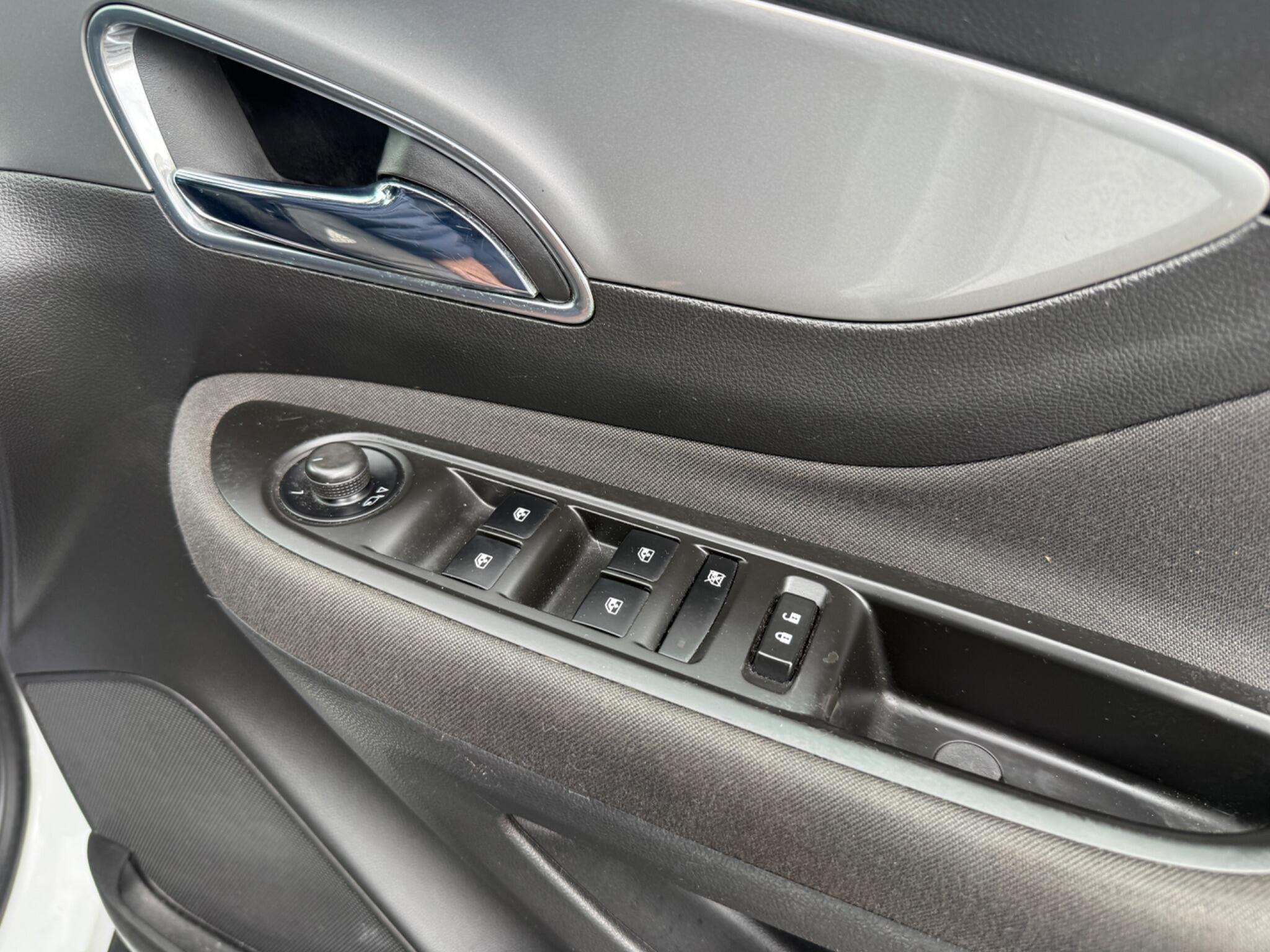 Vauxhall Mokka - Image 59
