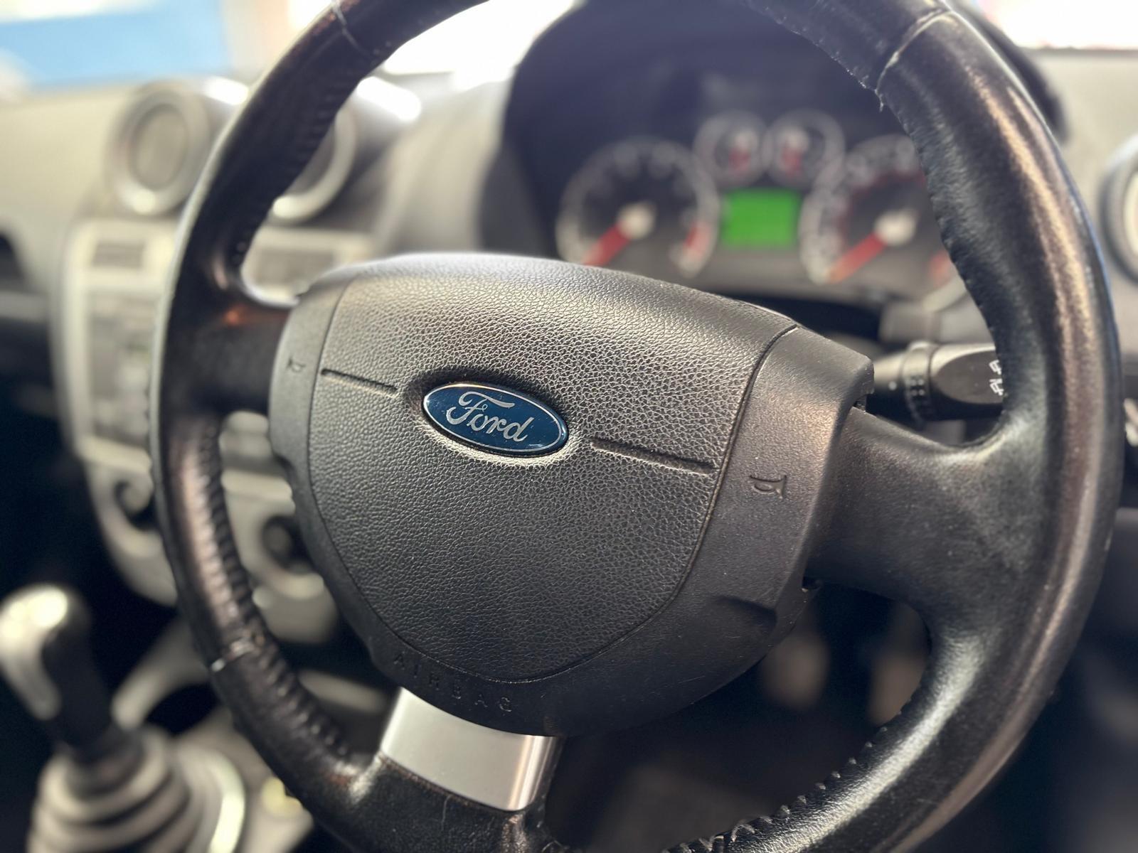 Ford Fiesta - Image 9