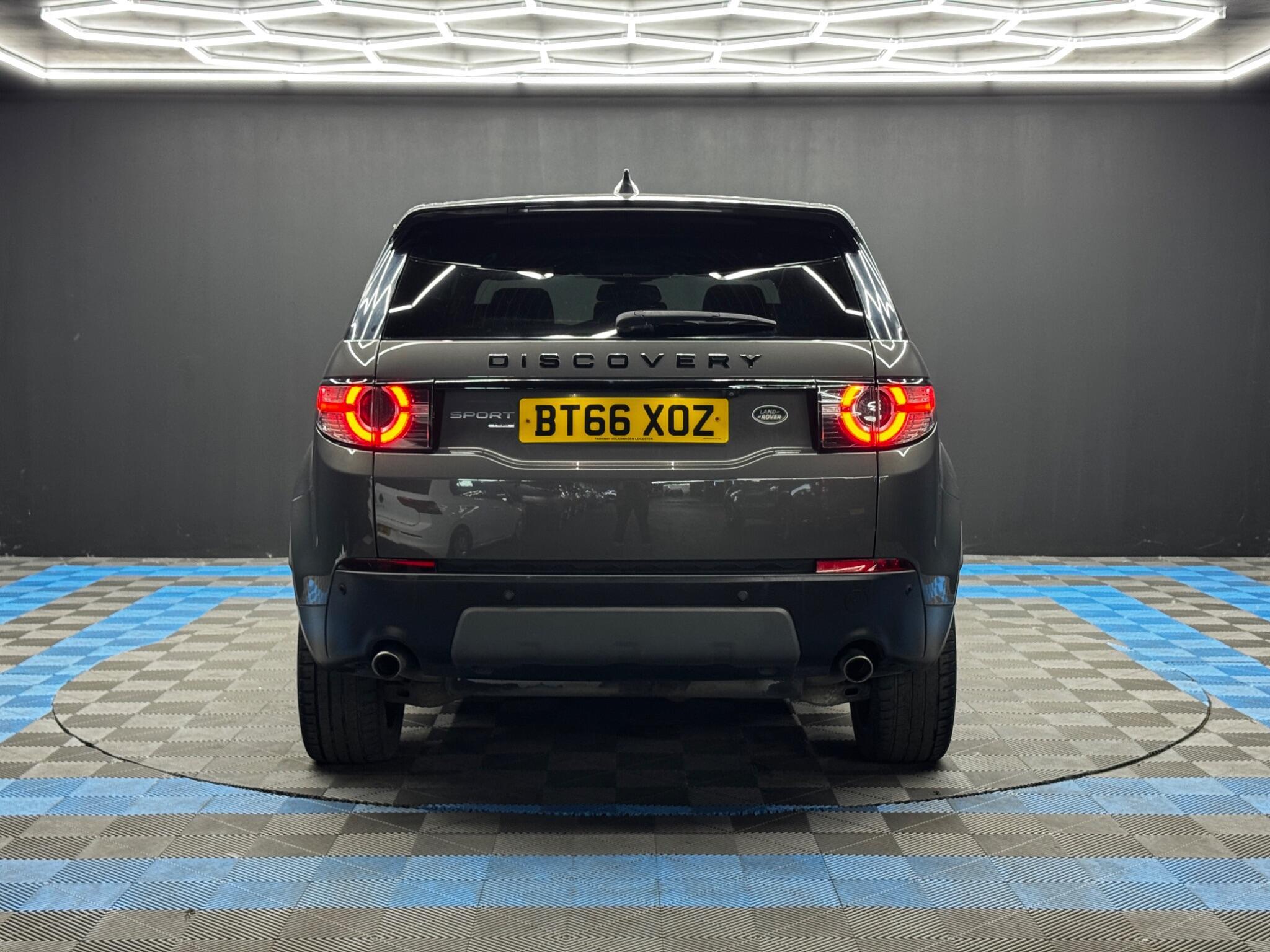 Land Rover DISCOVERY SPORT - Image 6