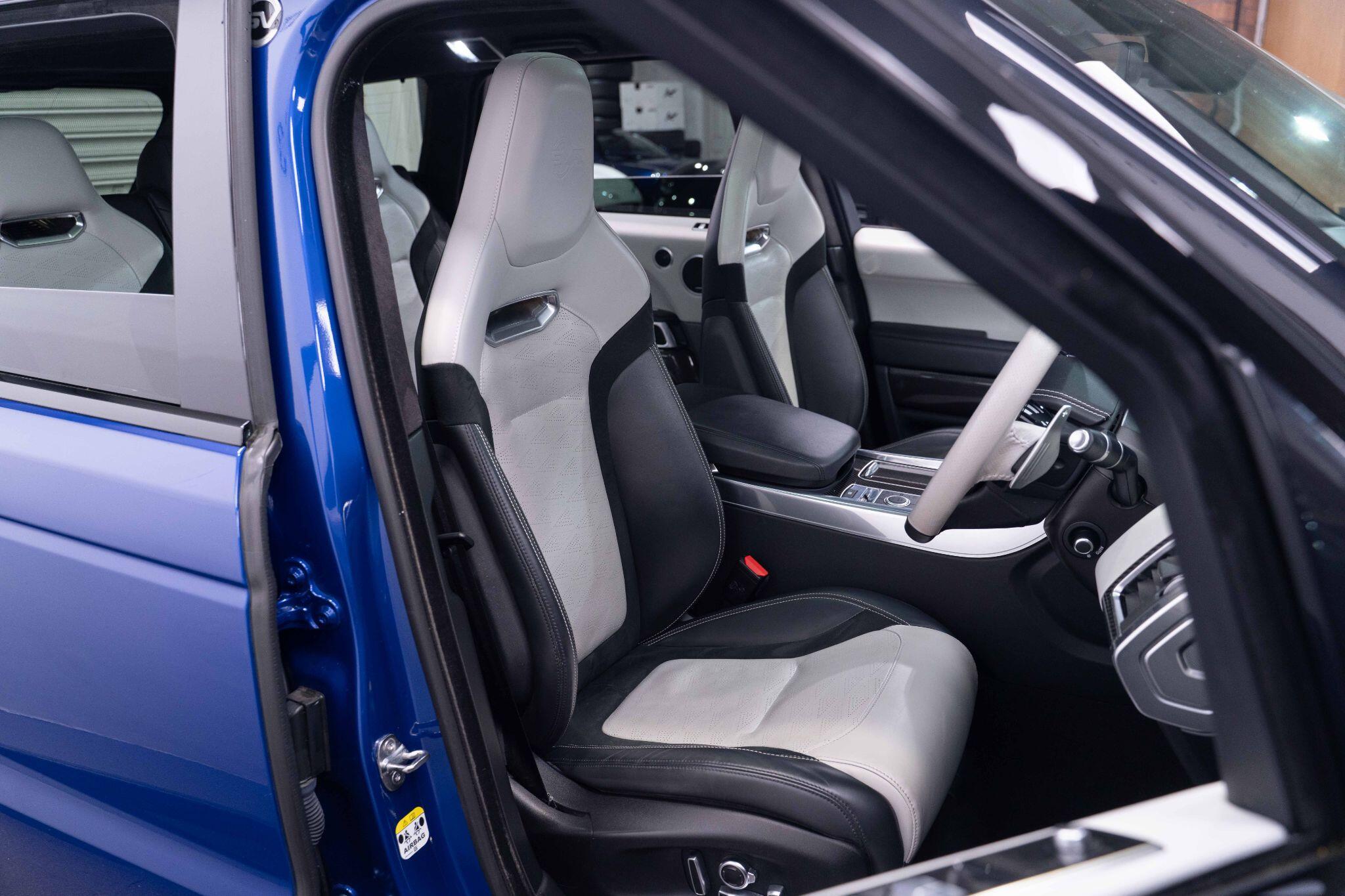 Land Rover RANGE ROVER SPORT - Image 12