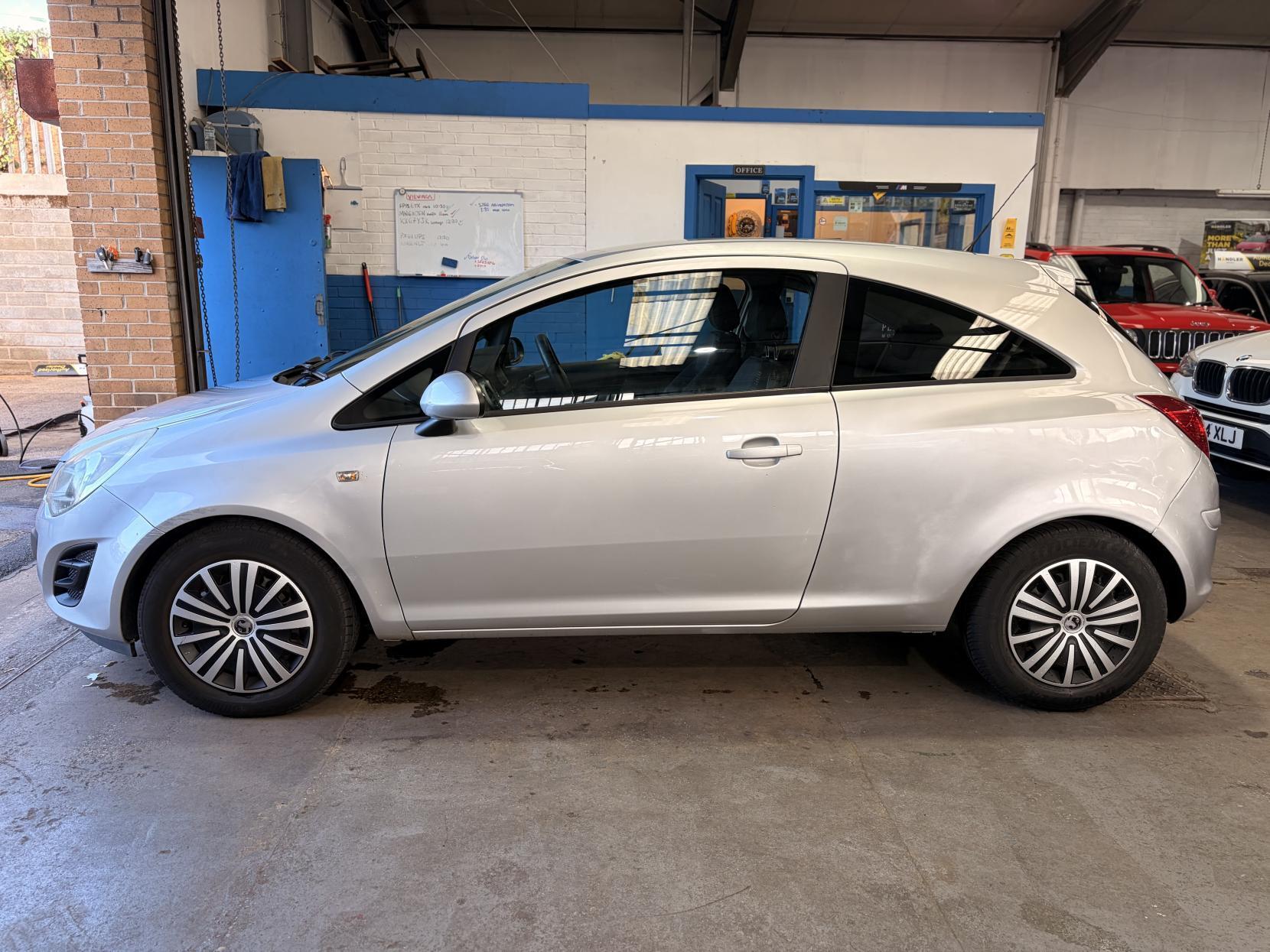 Vauxhall Corsa - Image 4