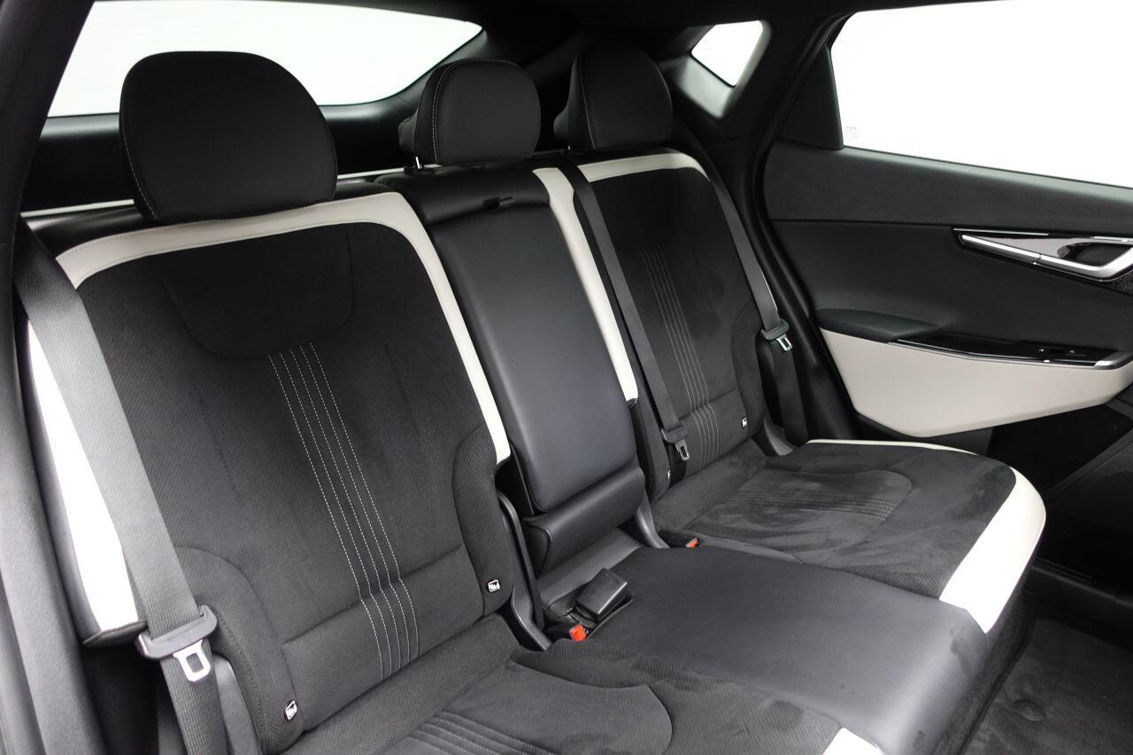 Kia EV6 - Image 10