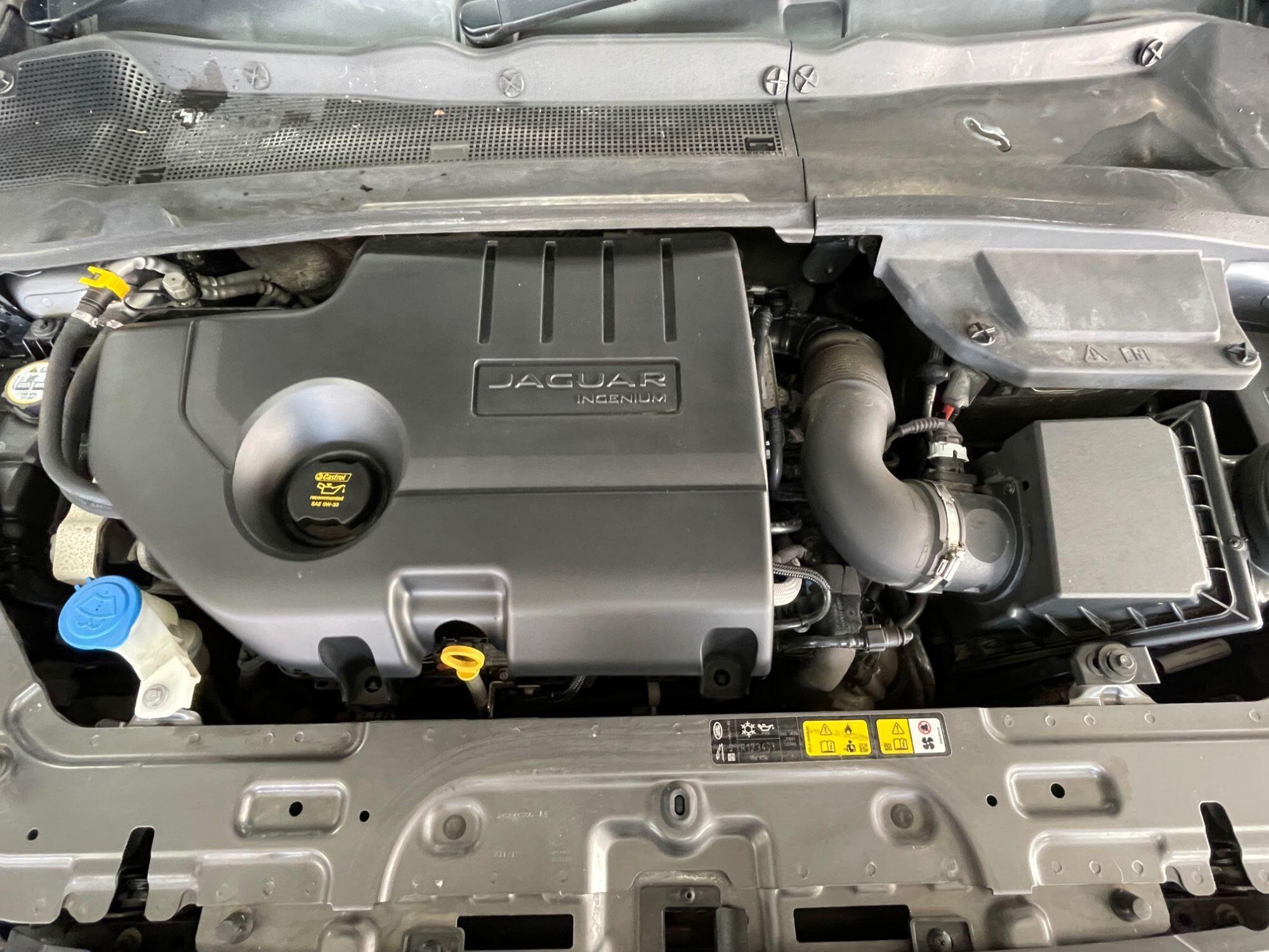 Jaguar E-Pace - Image 19