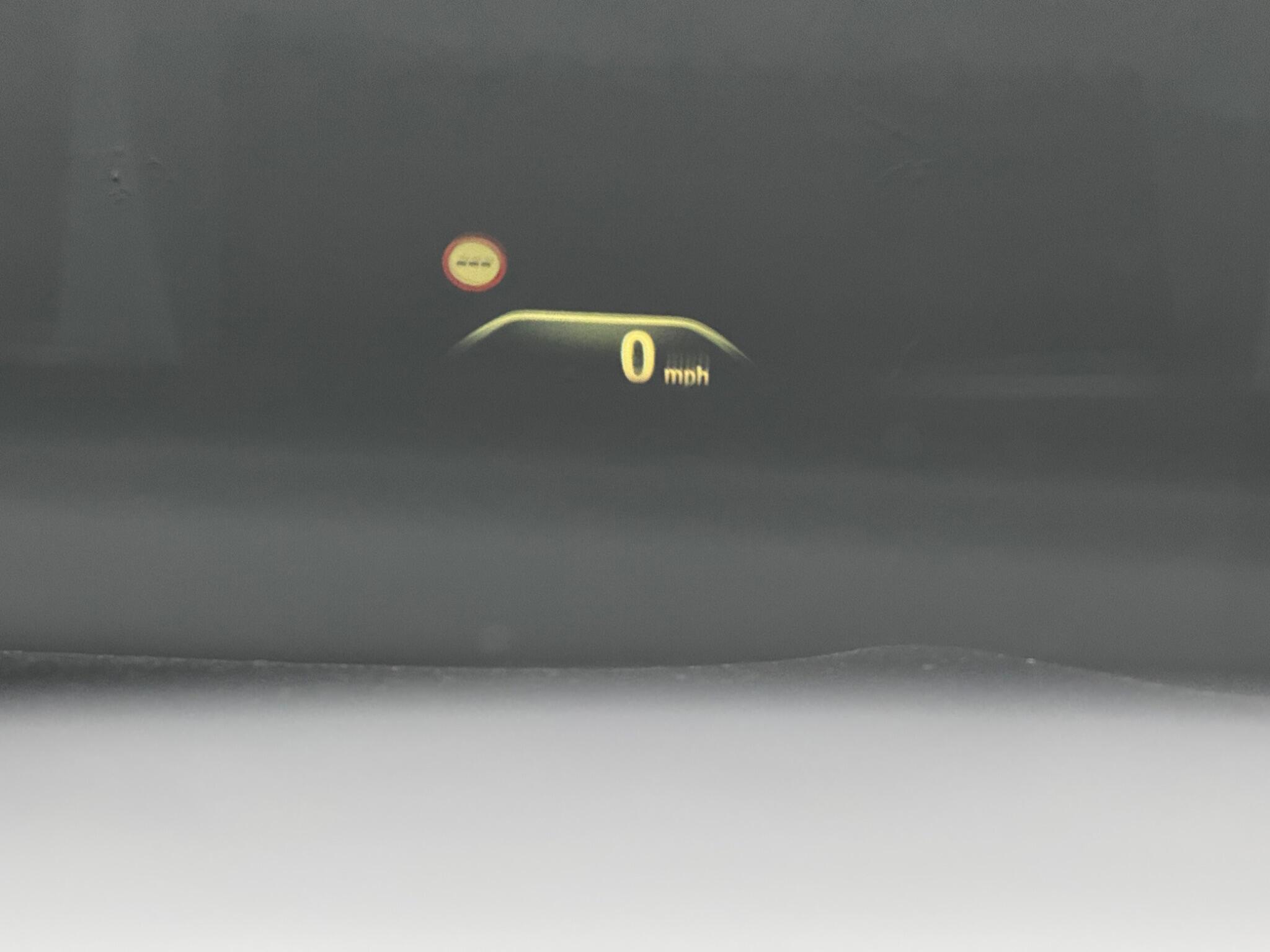 BMW 7 Series - Image 25