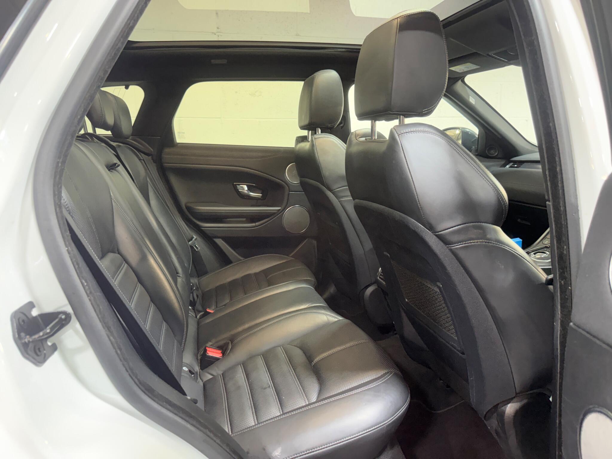 Land Rover Range Rover Evoque - Image 11