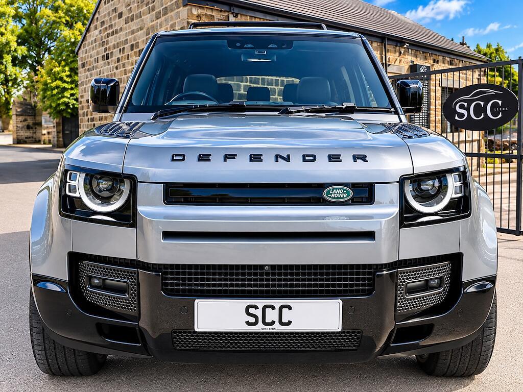 Land Rover Defender 110 - Image 5
