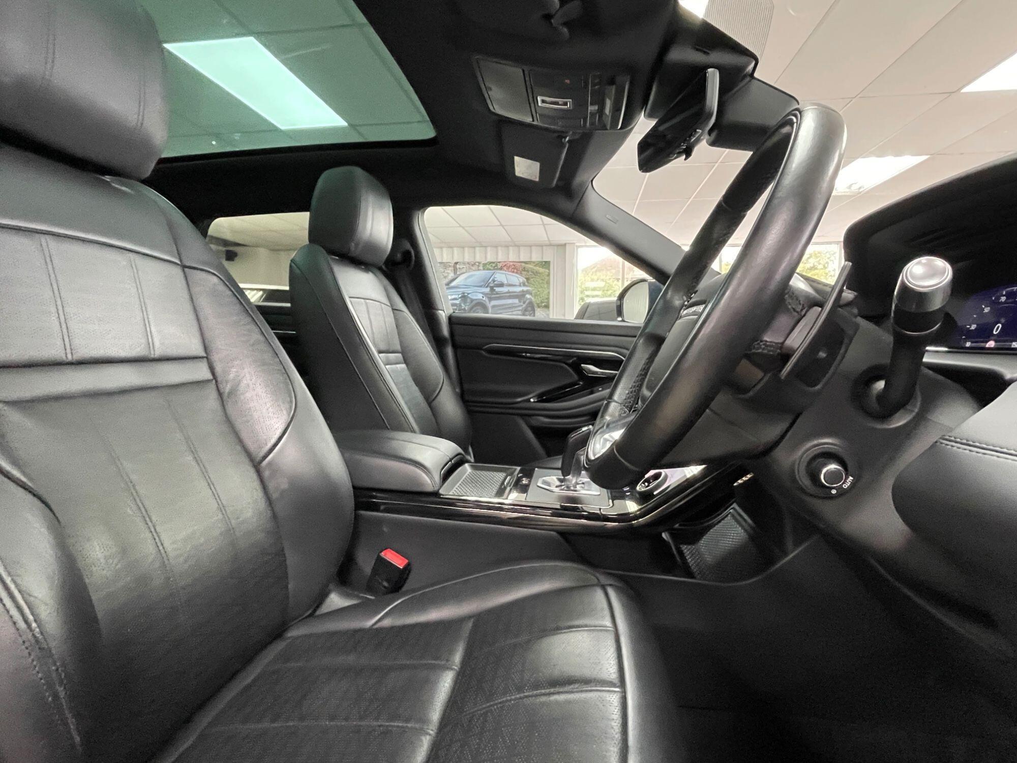 Land Rover Range Rover Evoque - Image 24