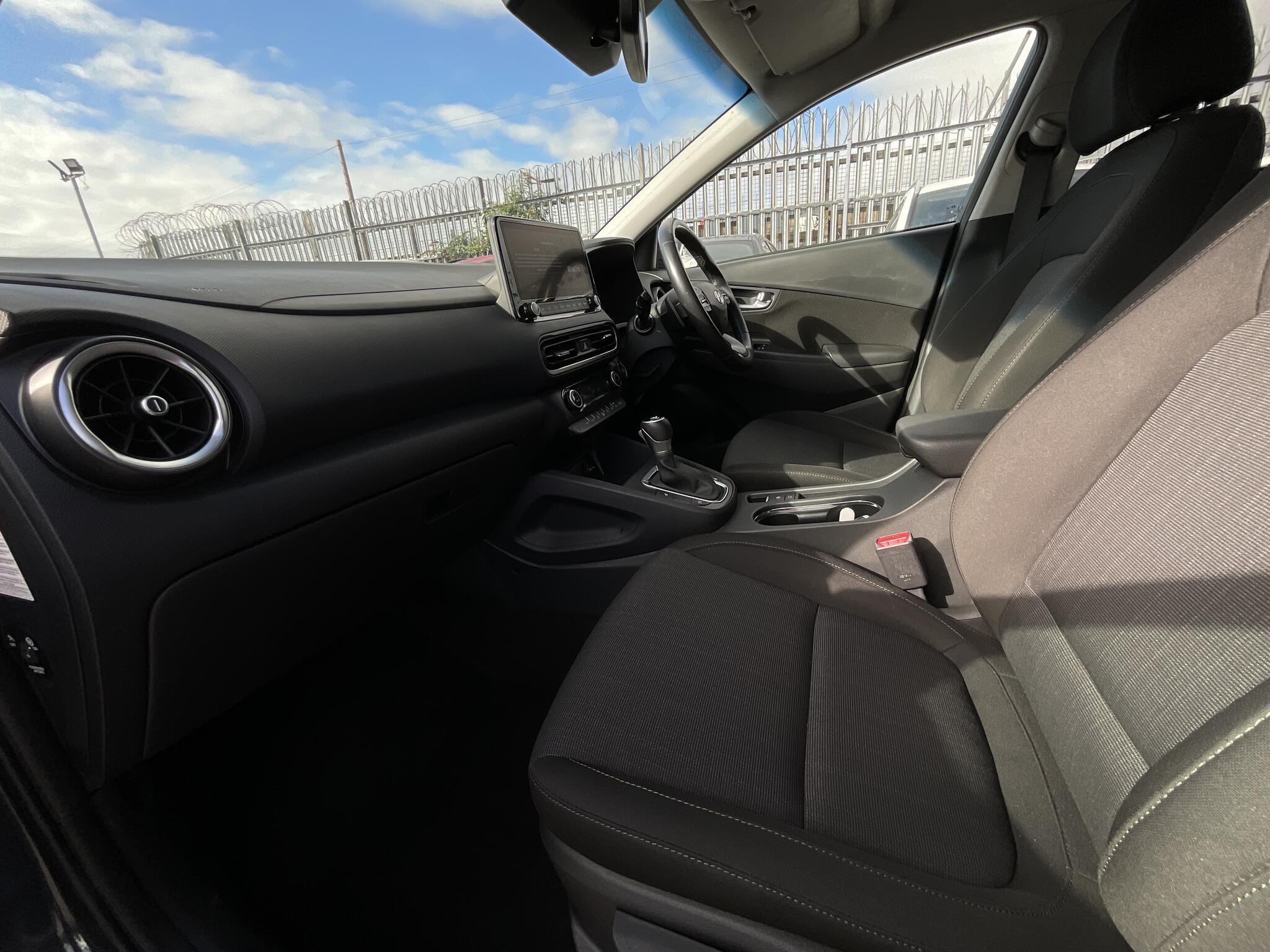 Hyundai Kona - Image 16