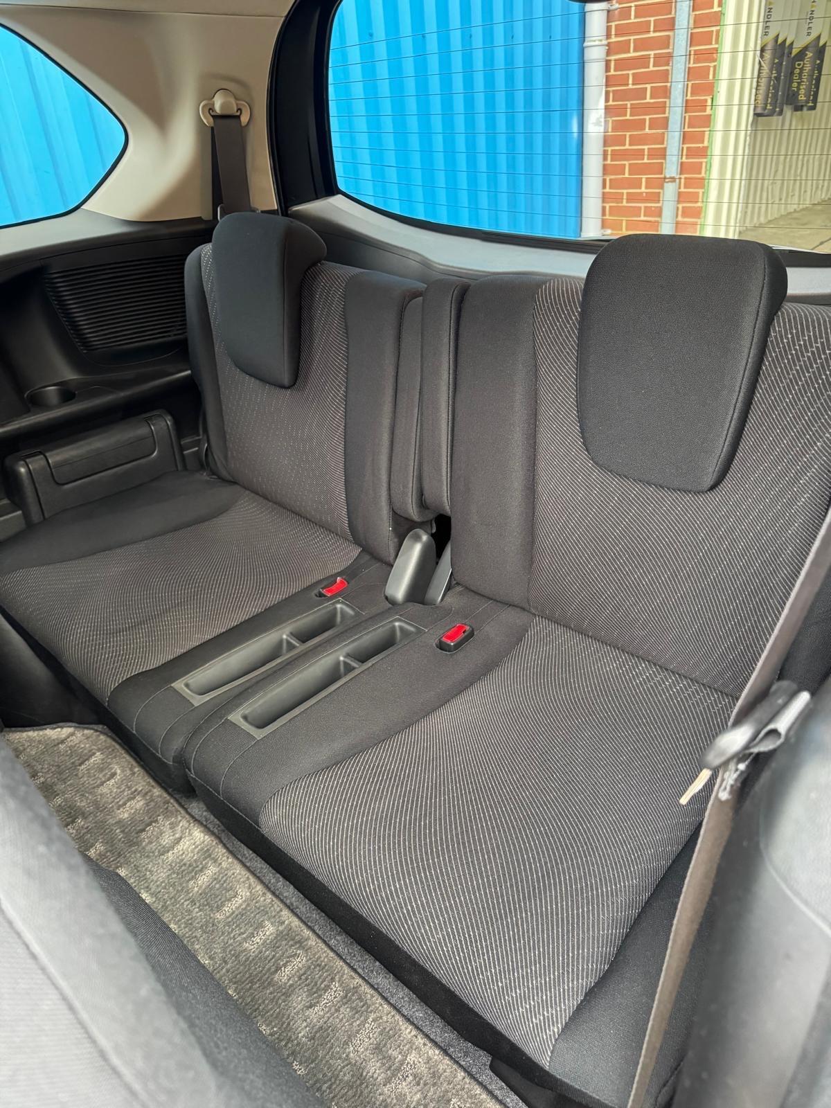 Honda Freed - Image 17