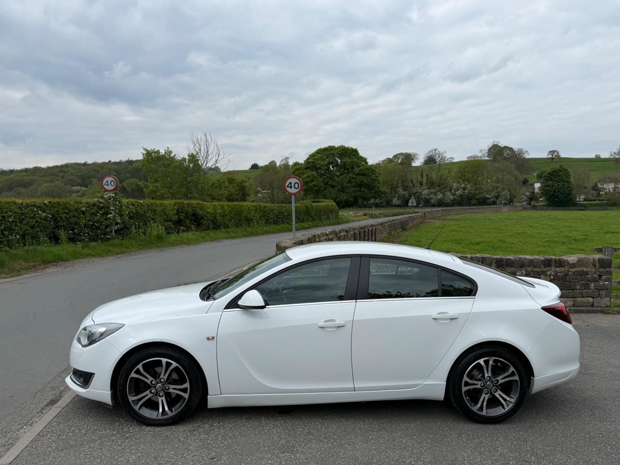 Vauxhall Insignia - Image 15