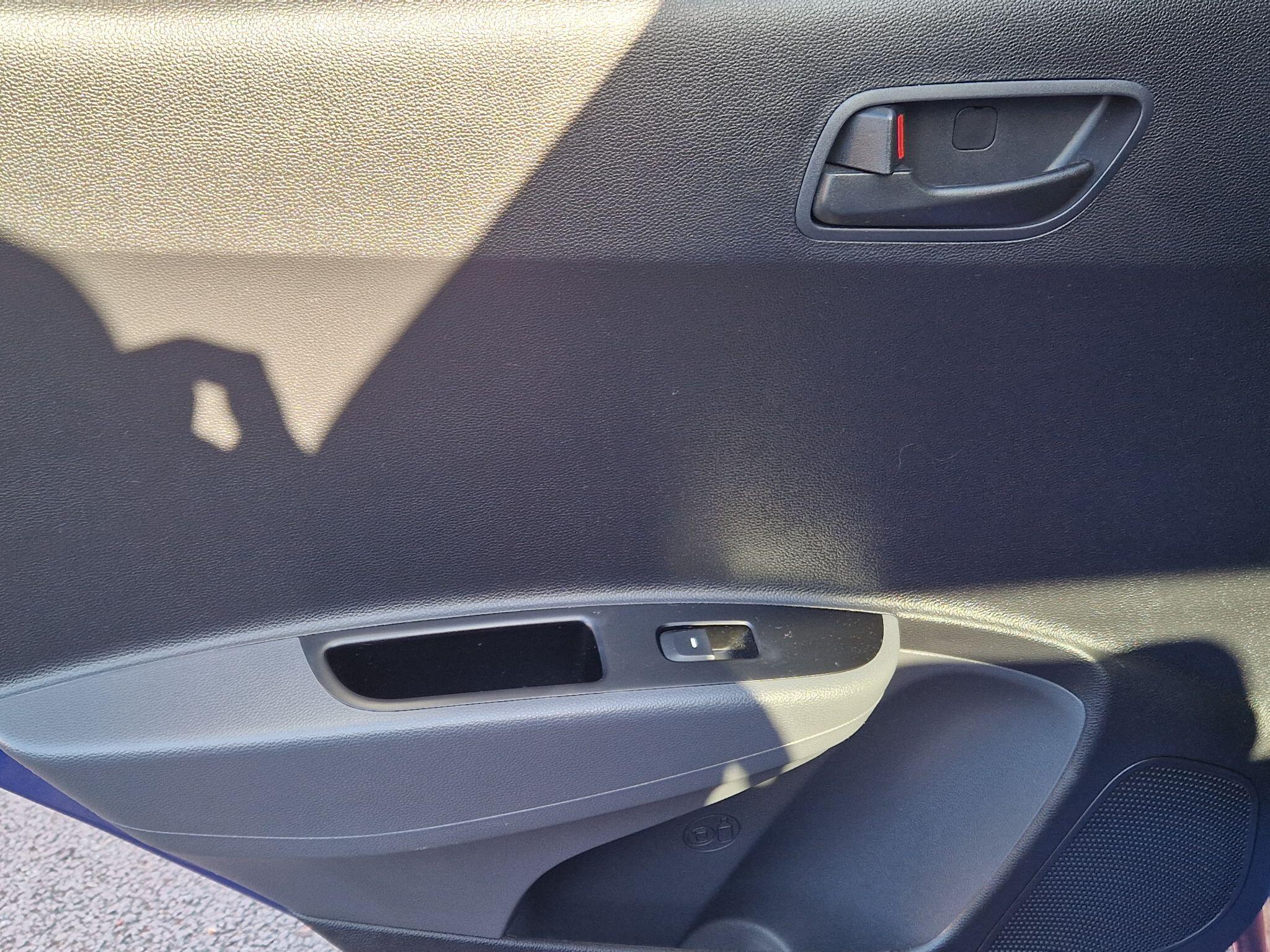 Hyundai i10 - Image 42