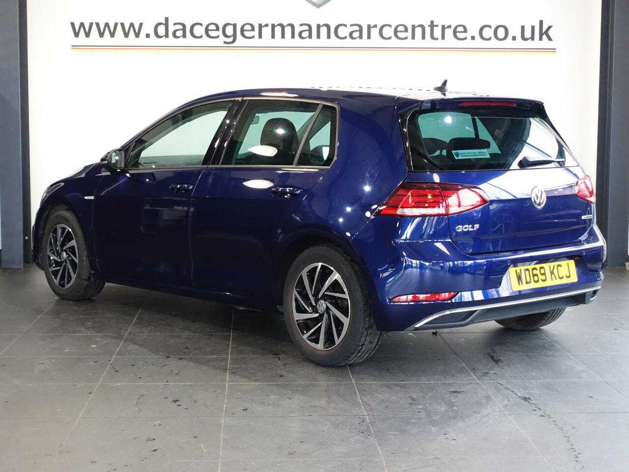 Volkswagen Golf - Image 8