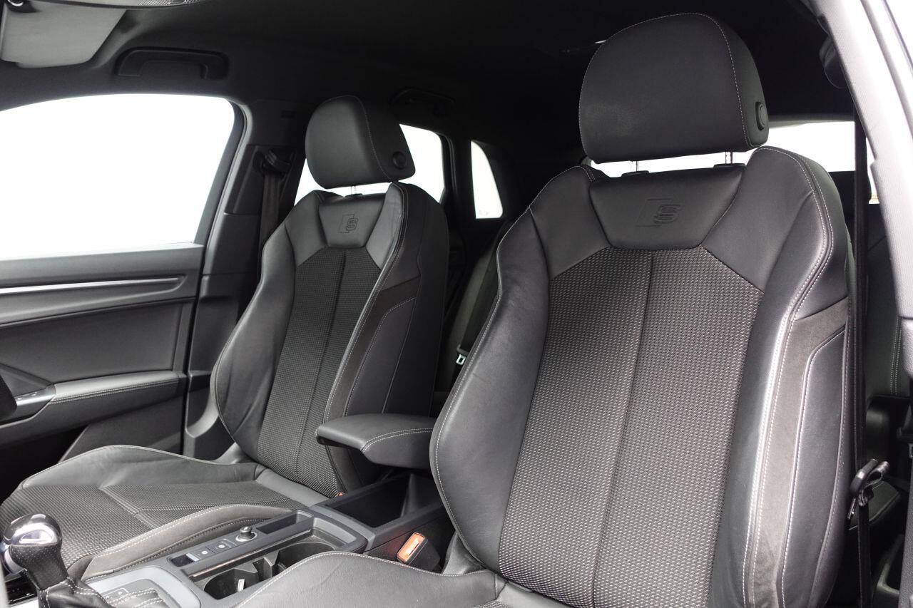 Audi Q3 - Image 17
