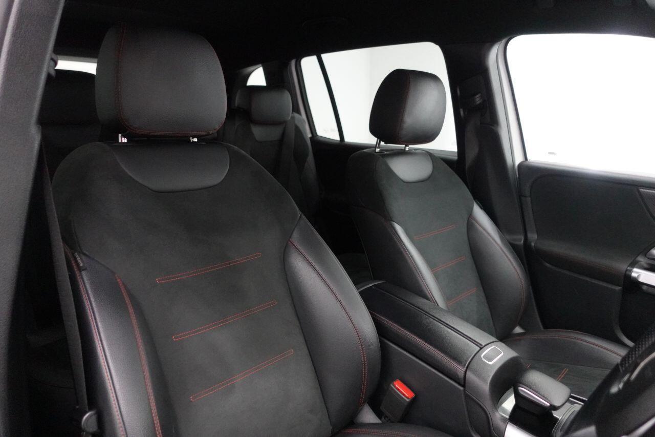 Mercedes-benz GLB - Image 3