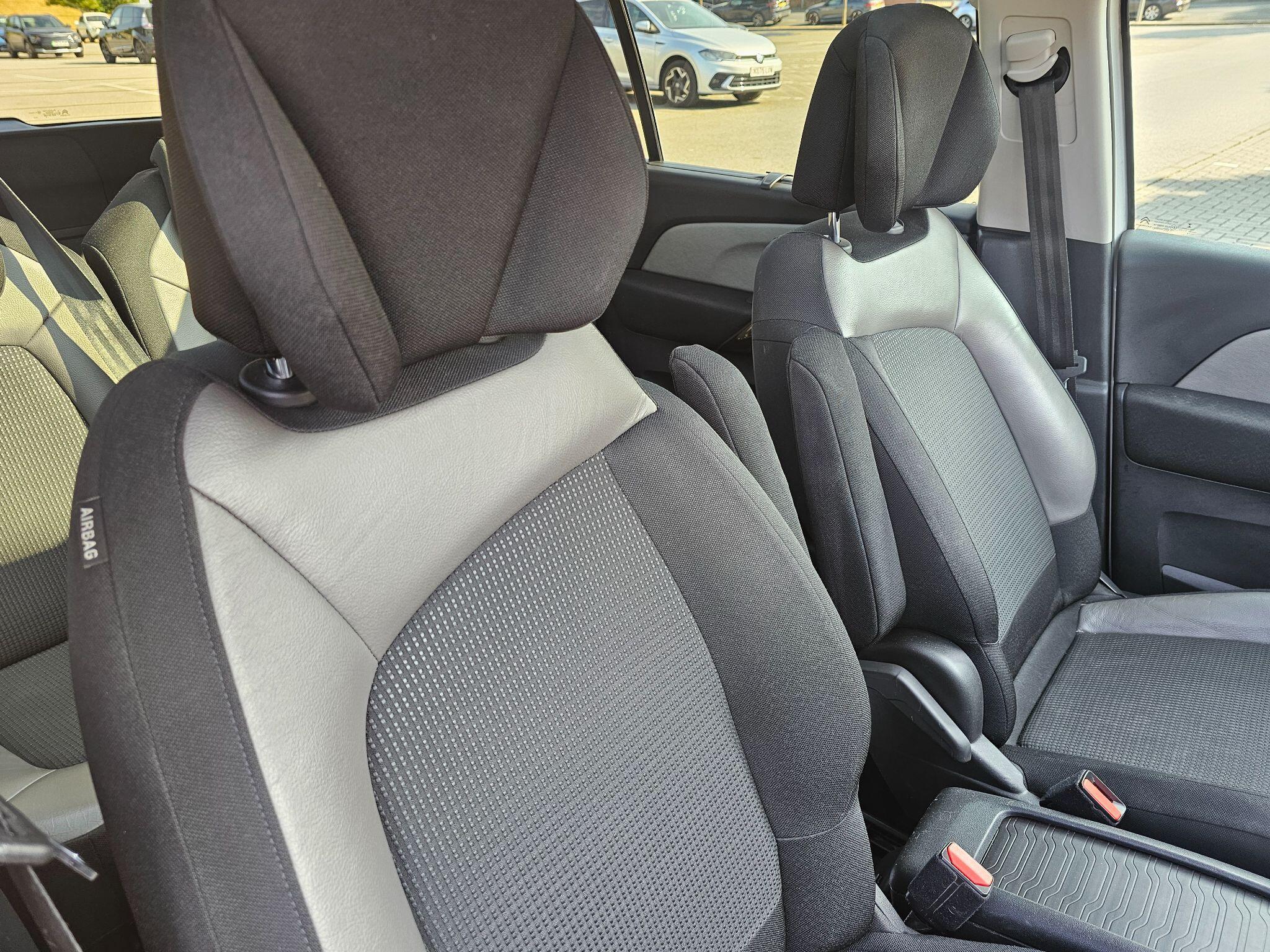 Citroen Grand C4 Spacetourer - Image 20