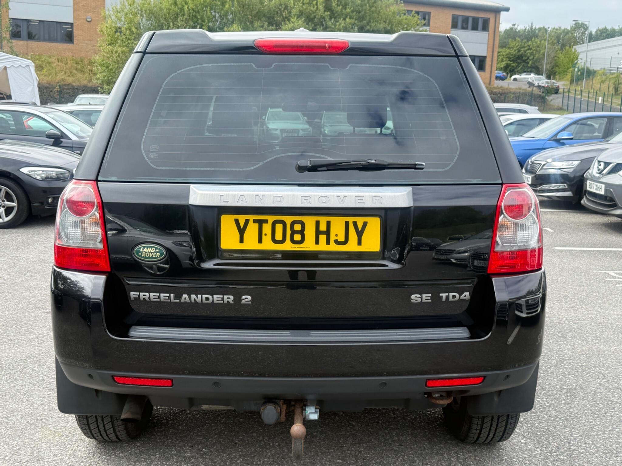 Land Rover Freelander 2 - Image 13