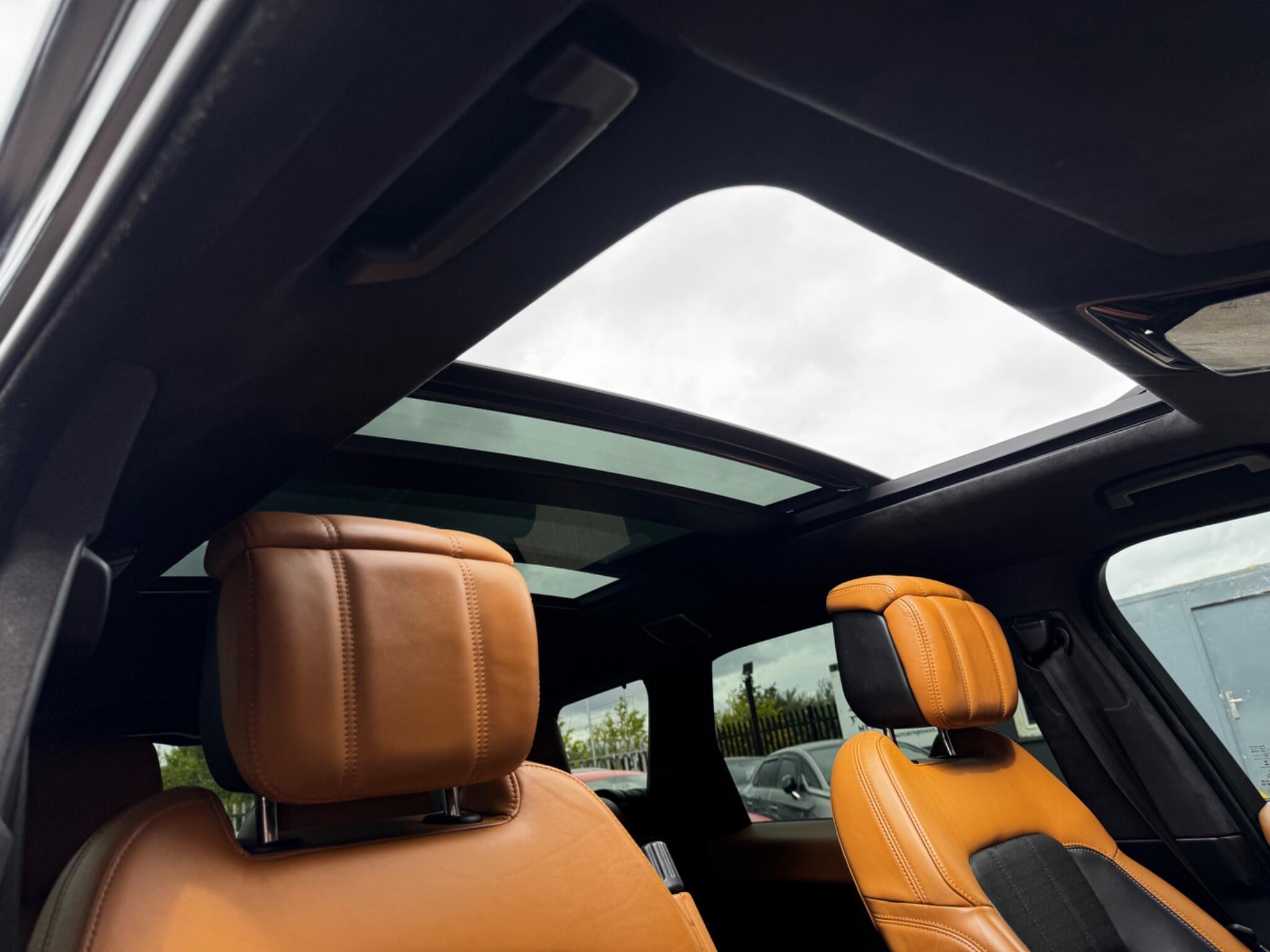 Land Rover RANGE ROVER SPORT - Image 17