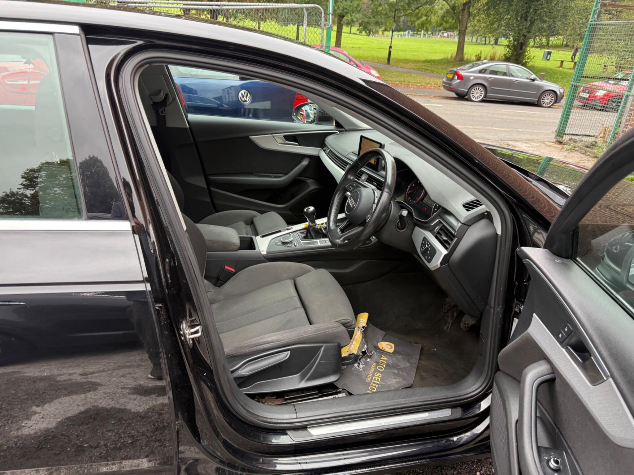 Audi A4 - Image 17